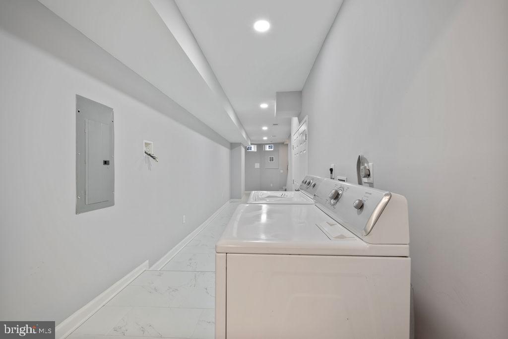 COPPIN HEIGHTS - Residential