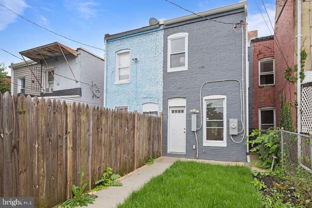 COPPIN HEIGHTS - Residential