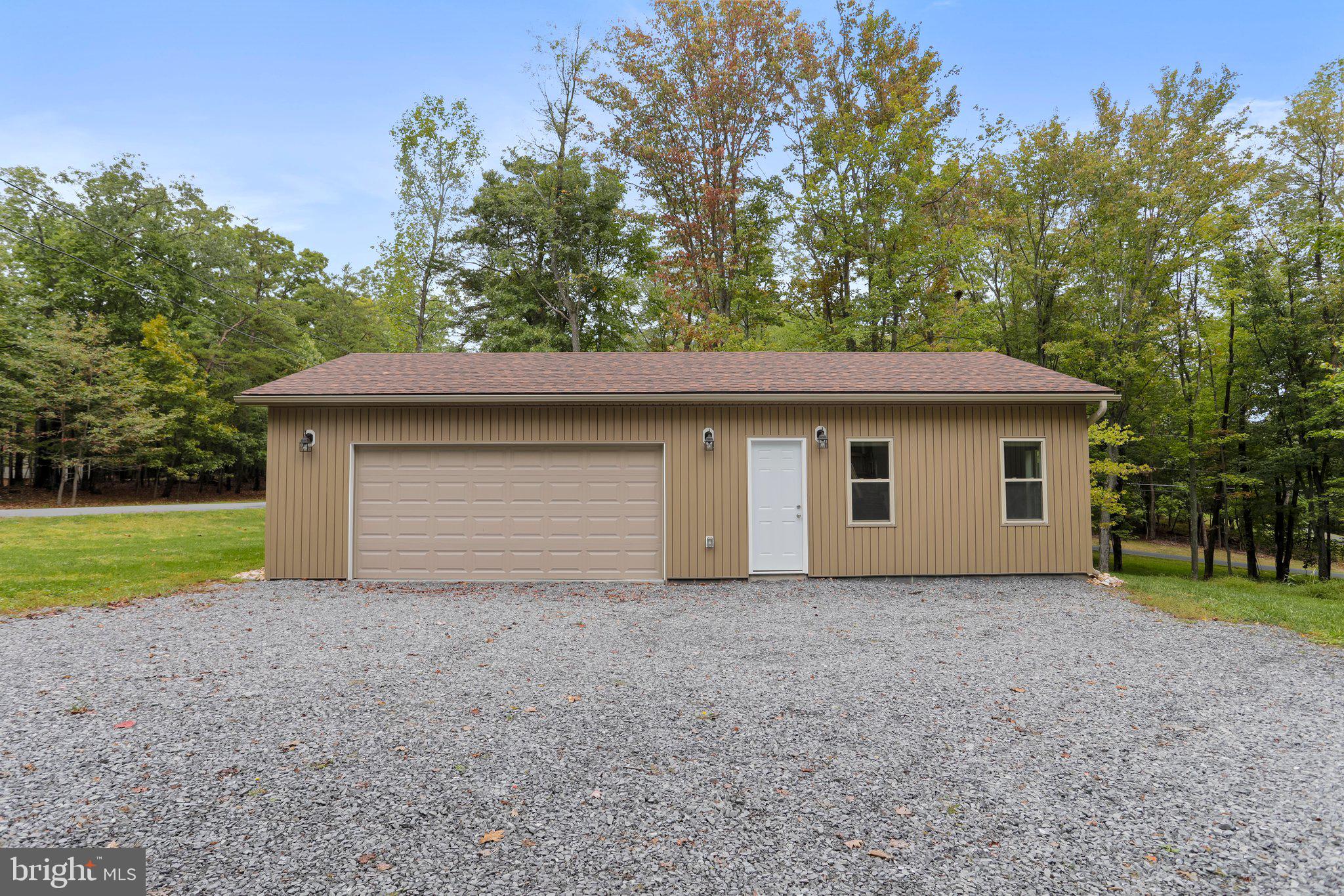 THE WOODS - Residential