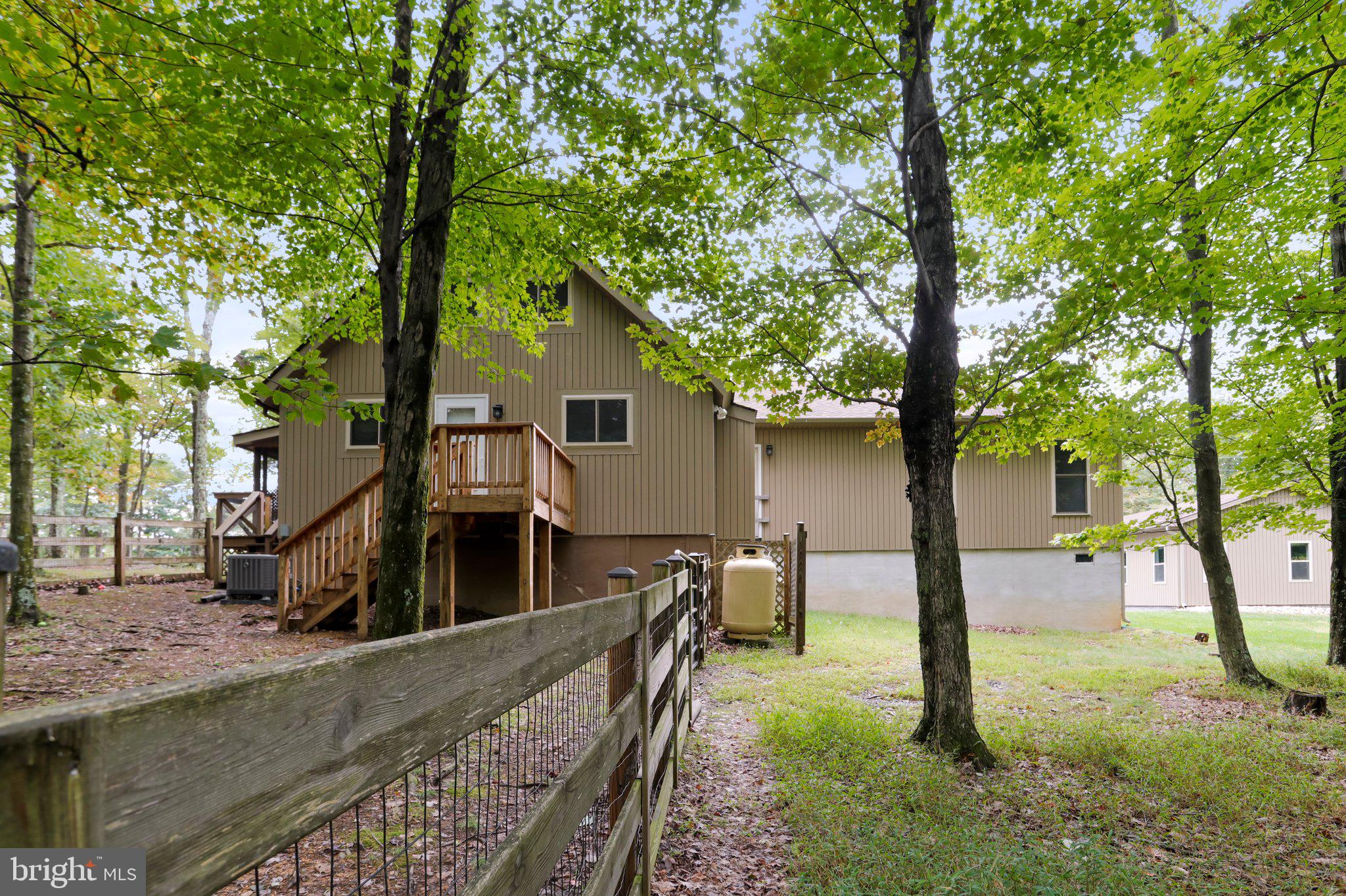 THE WOODS - Residential