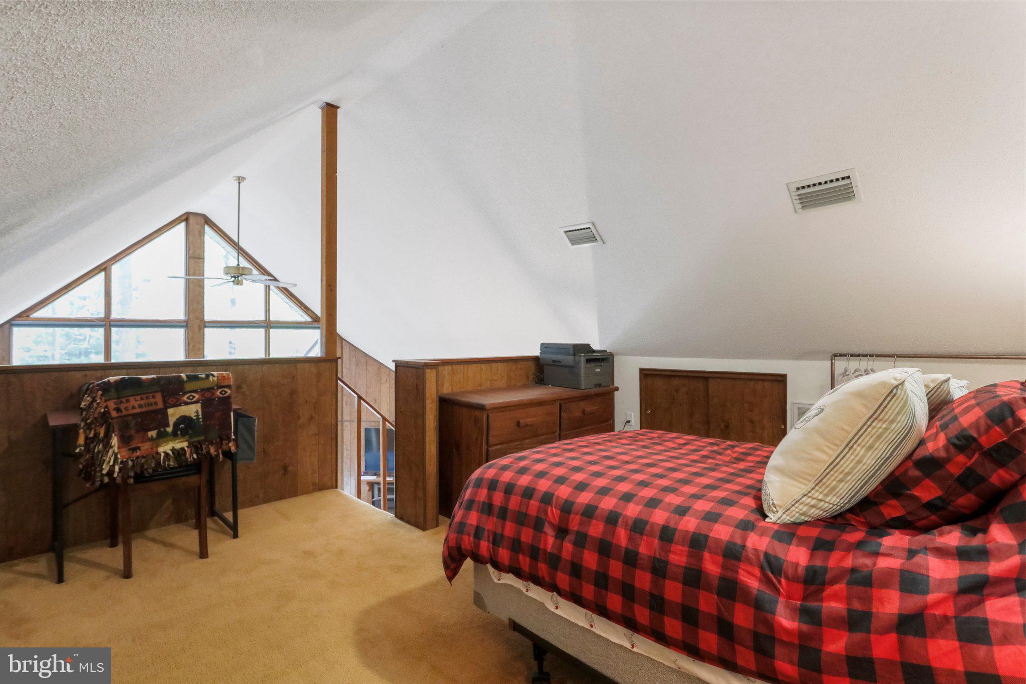 THE WOODS - Residential