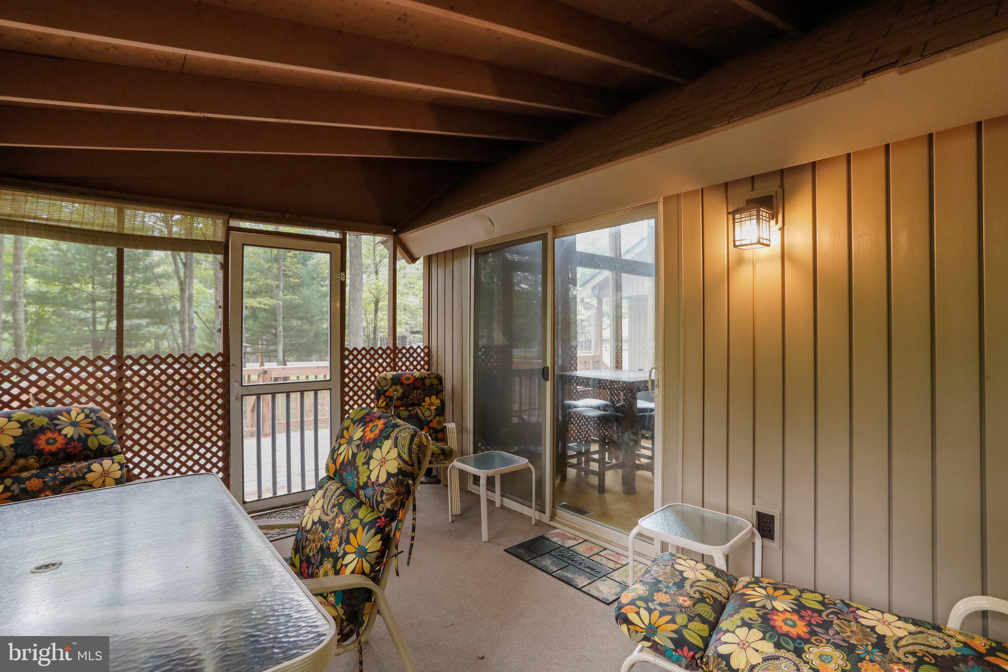 THE WOODS - Residential