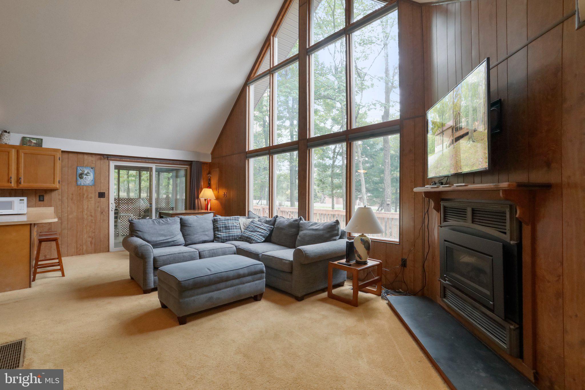 THE WOODS - Residential