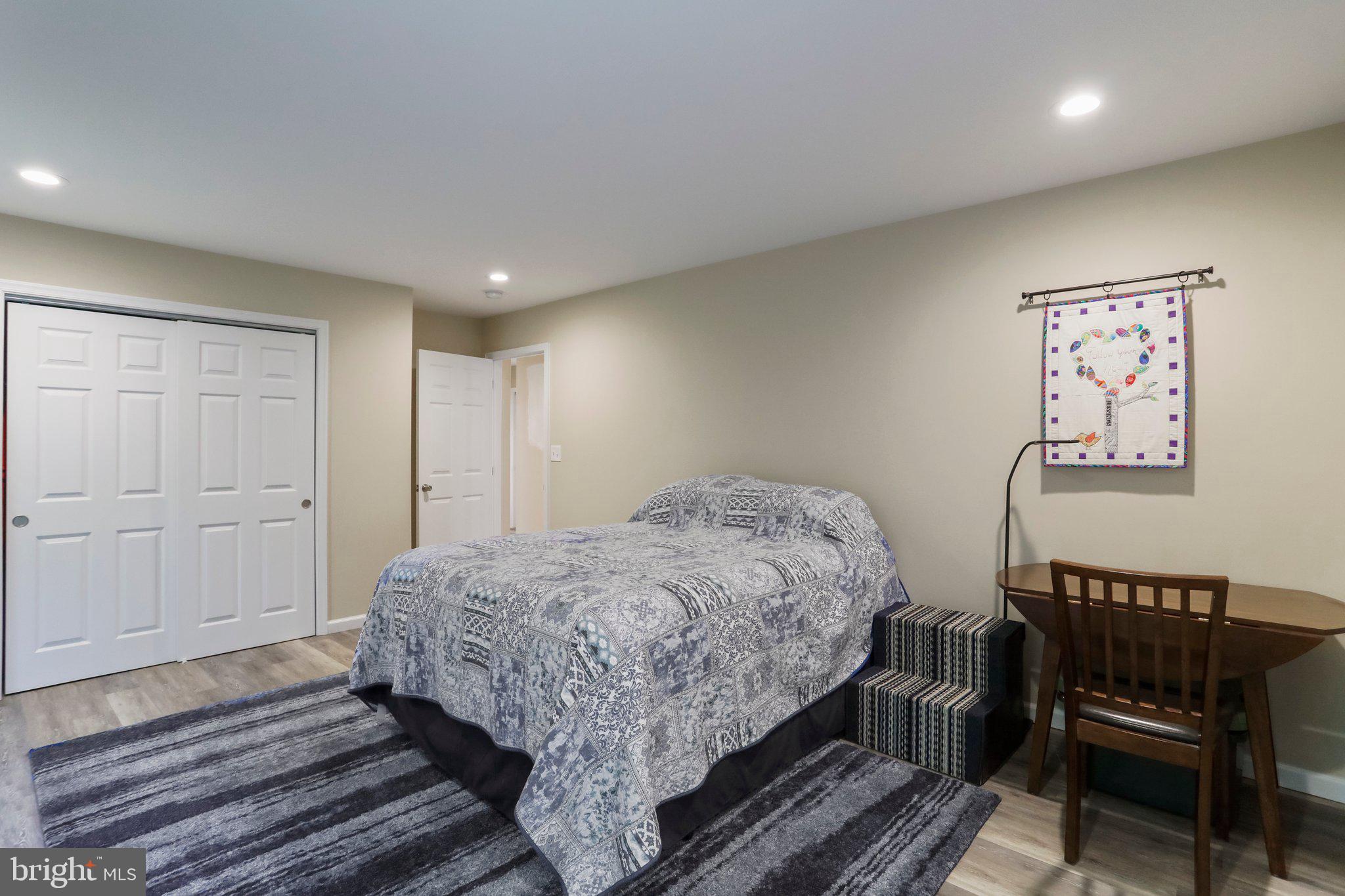 THE WOODS - Residential