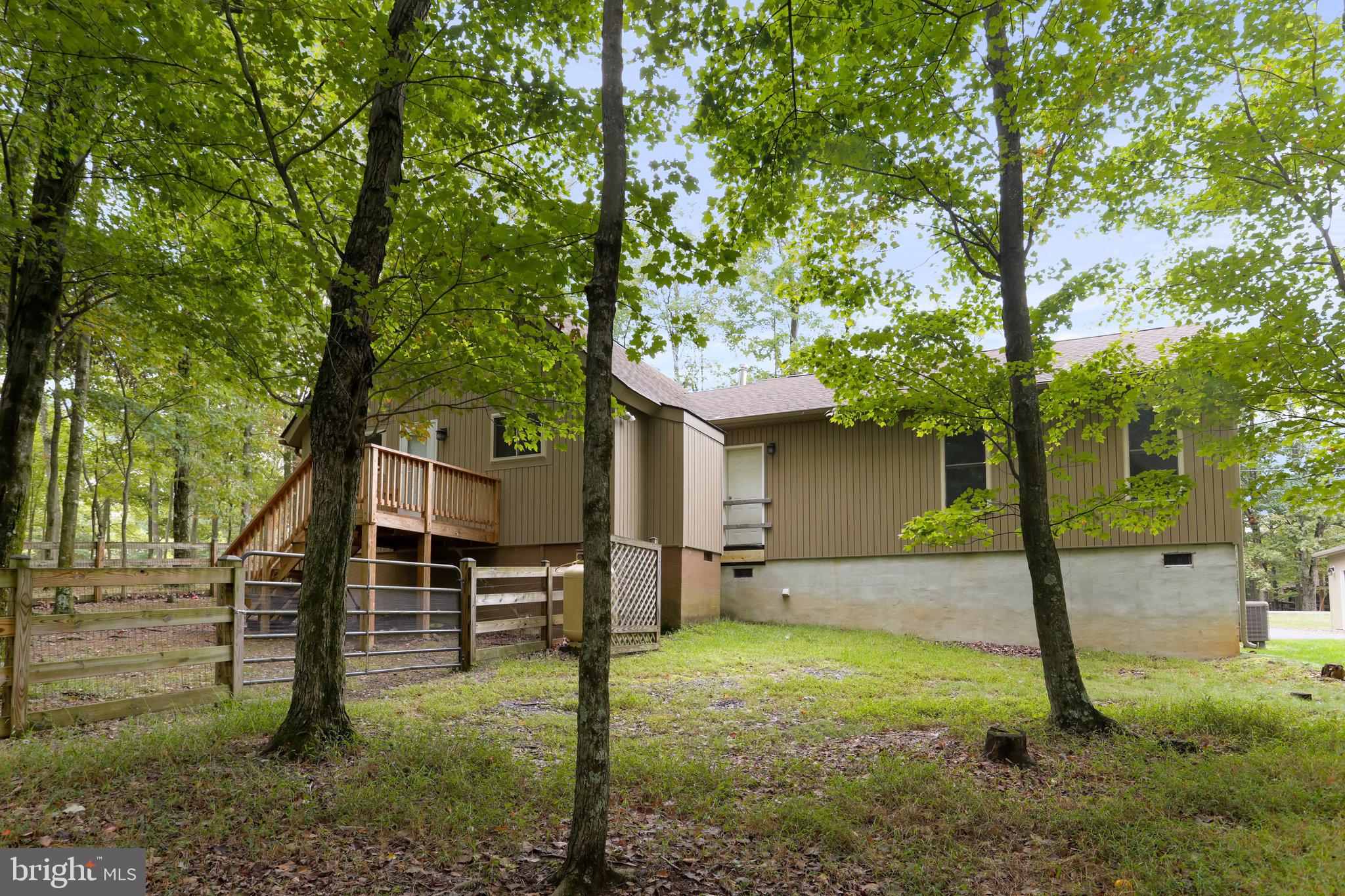 THE WOODS - Residential