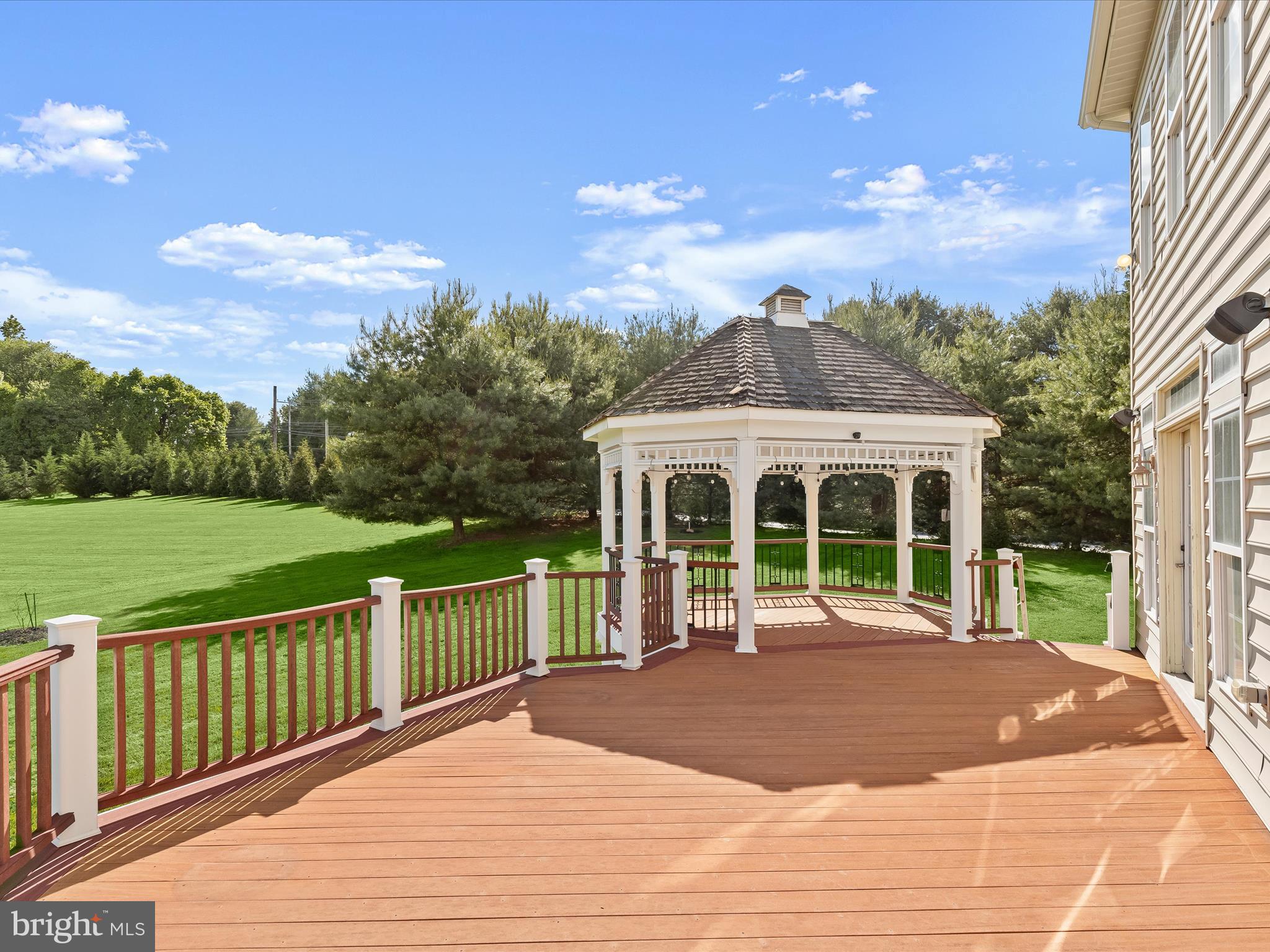 MACBETH FARM - Residential