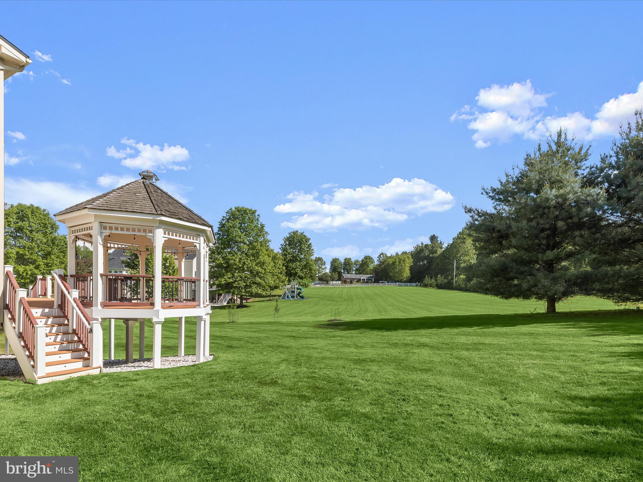 MACBETH FARM - Residential