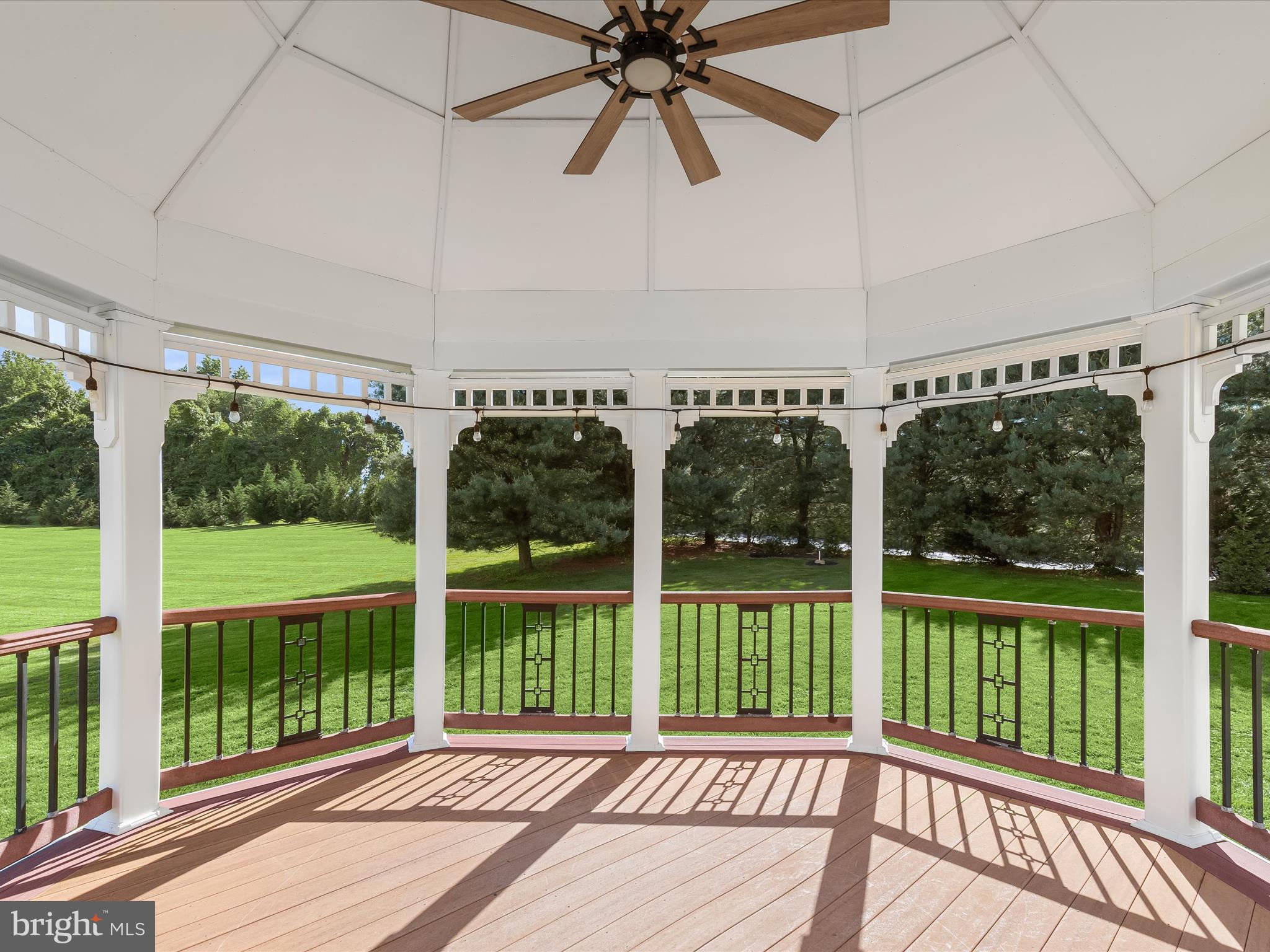 MACBETH FARM - Residential