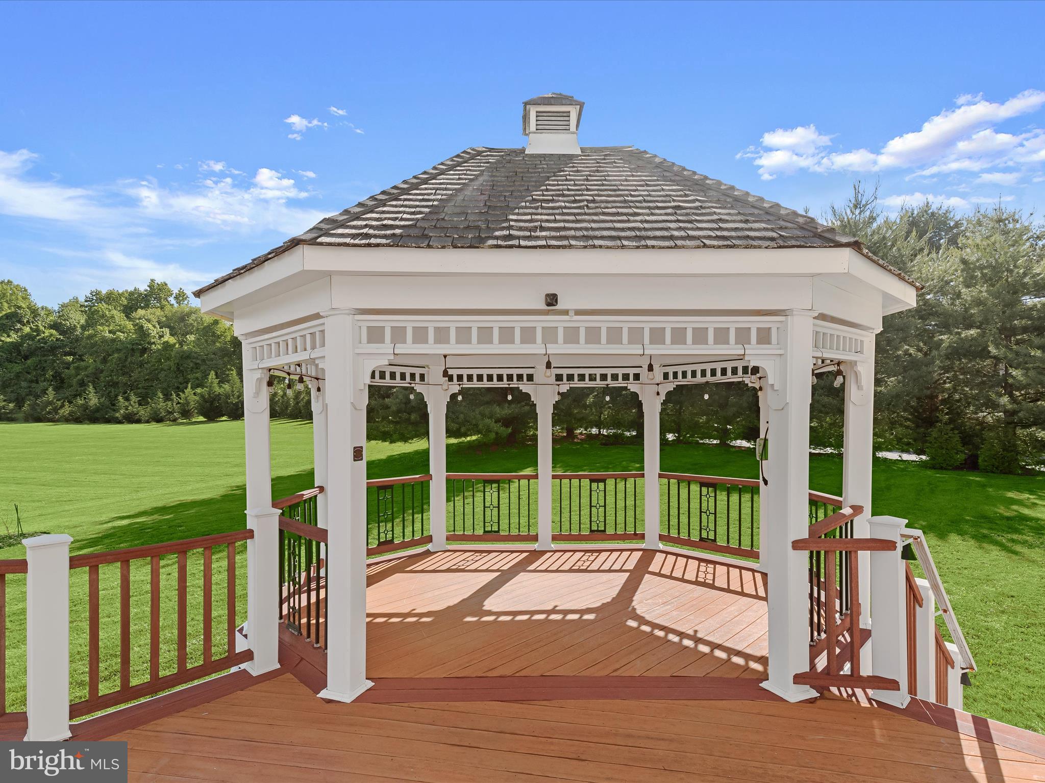 MACBETH FARM - Residential