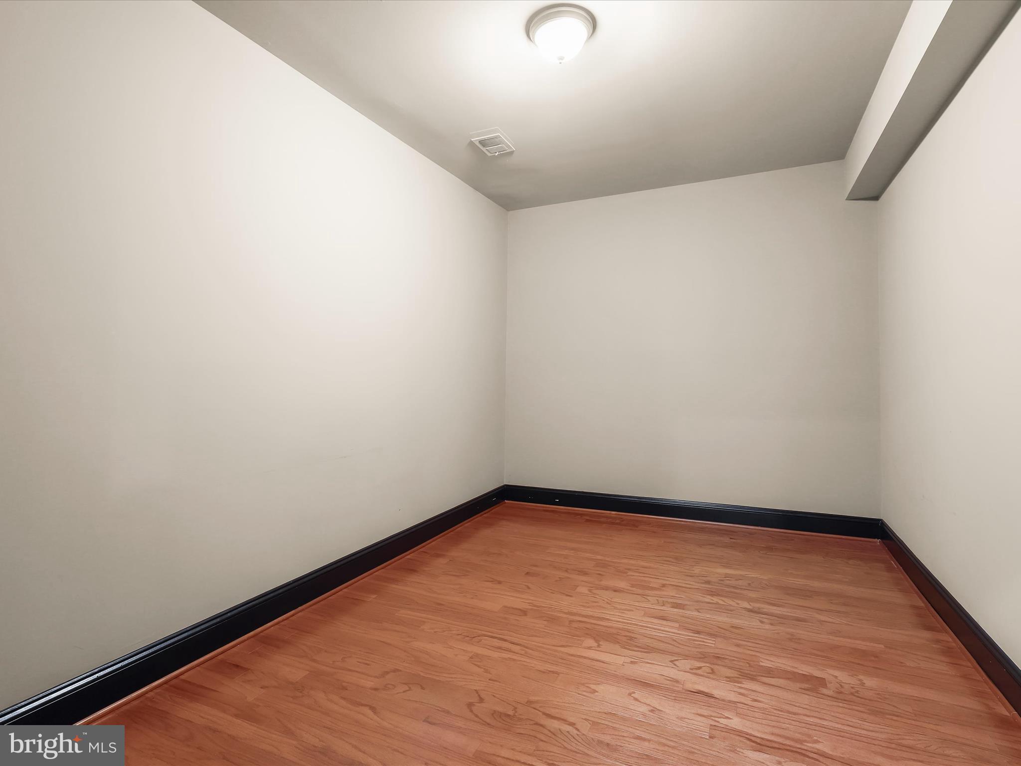 MACBETH FARM - Residential