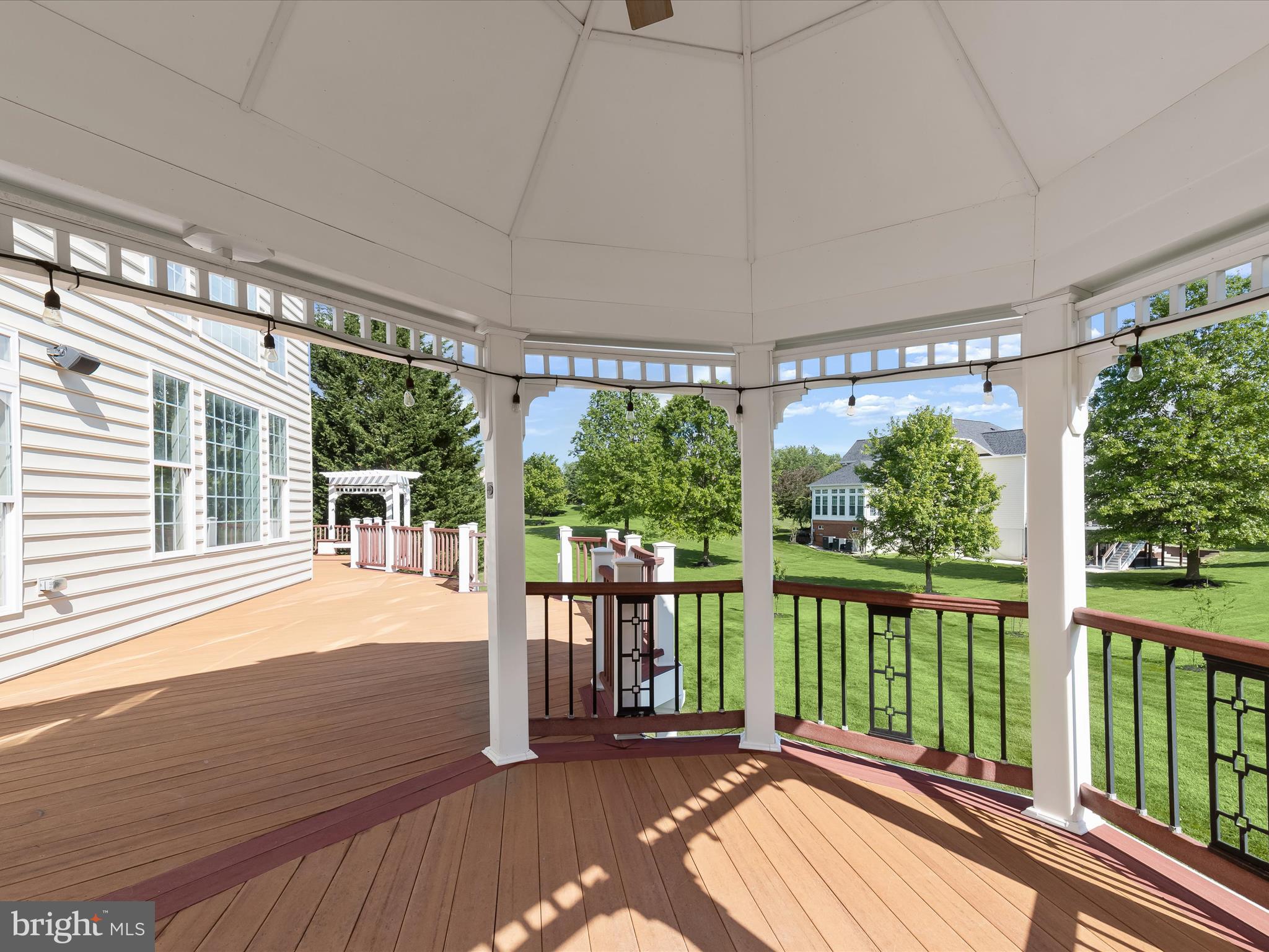 MACBETH FARM - Residential