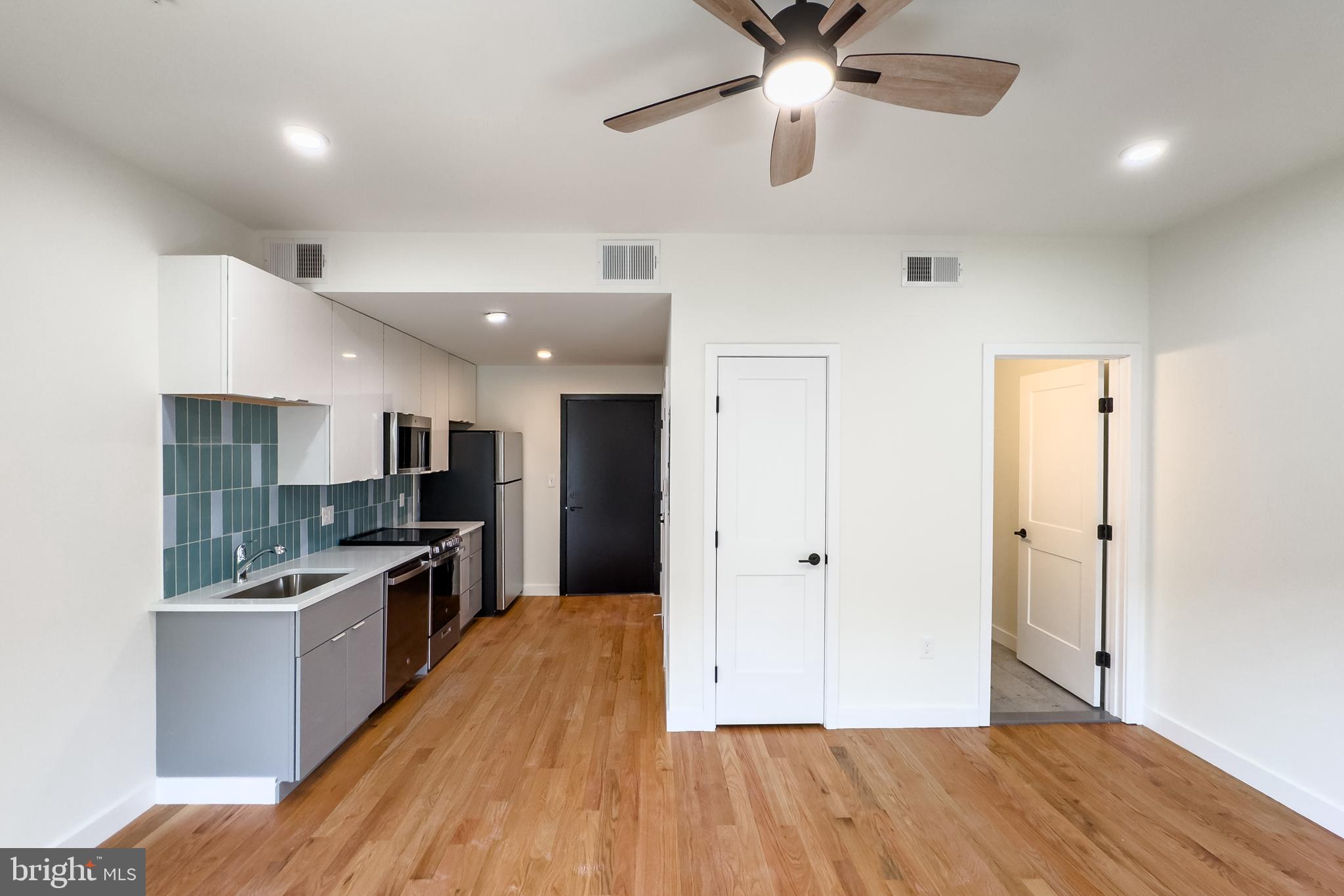 GREENMOUNT WEST - Residential Lease