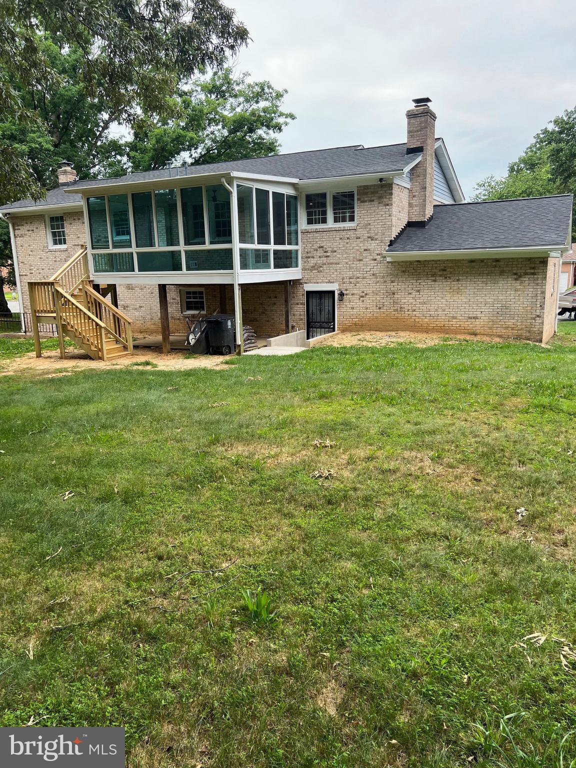 TARQUIN VILLAGE - Residential Lease