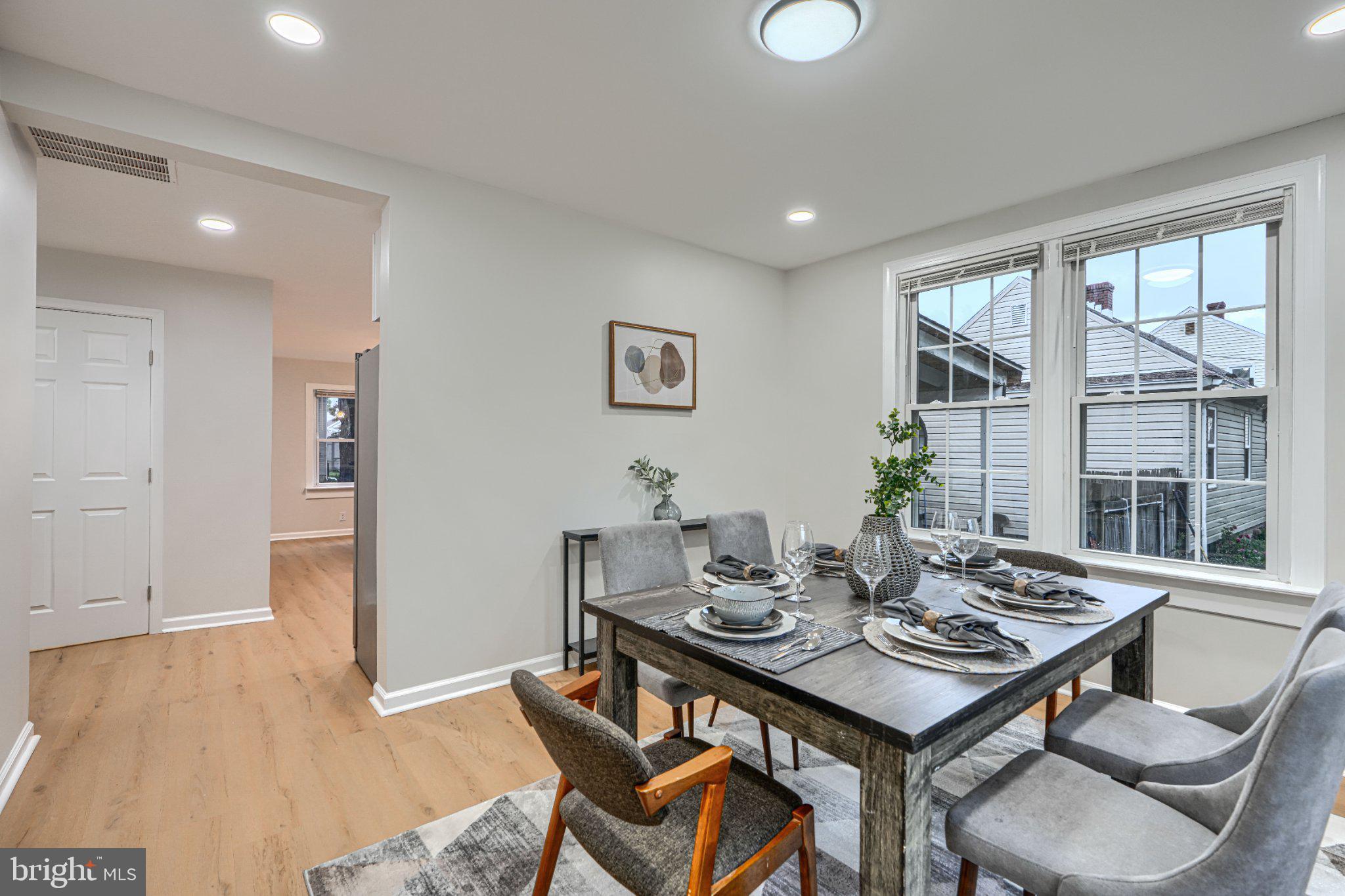 ABERDEEN HILLS - Residential