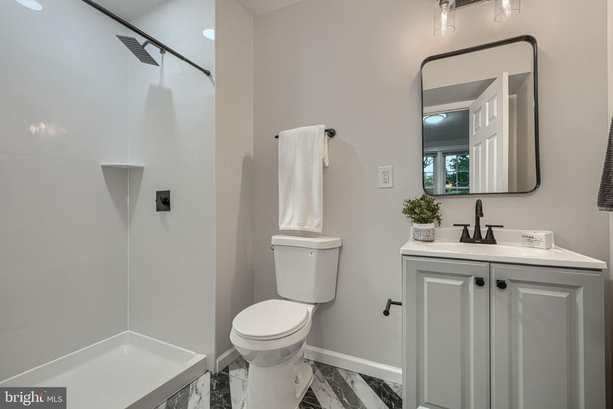 ABERDEEN HILLS - Residential