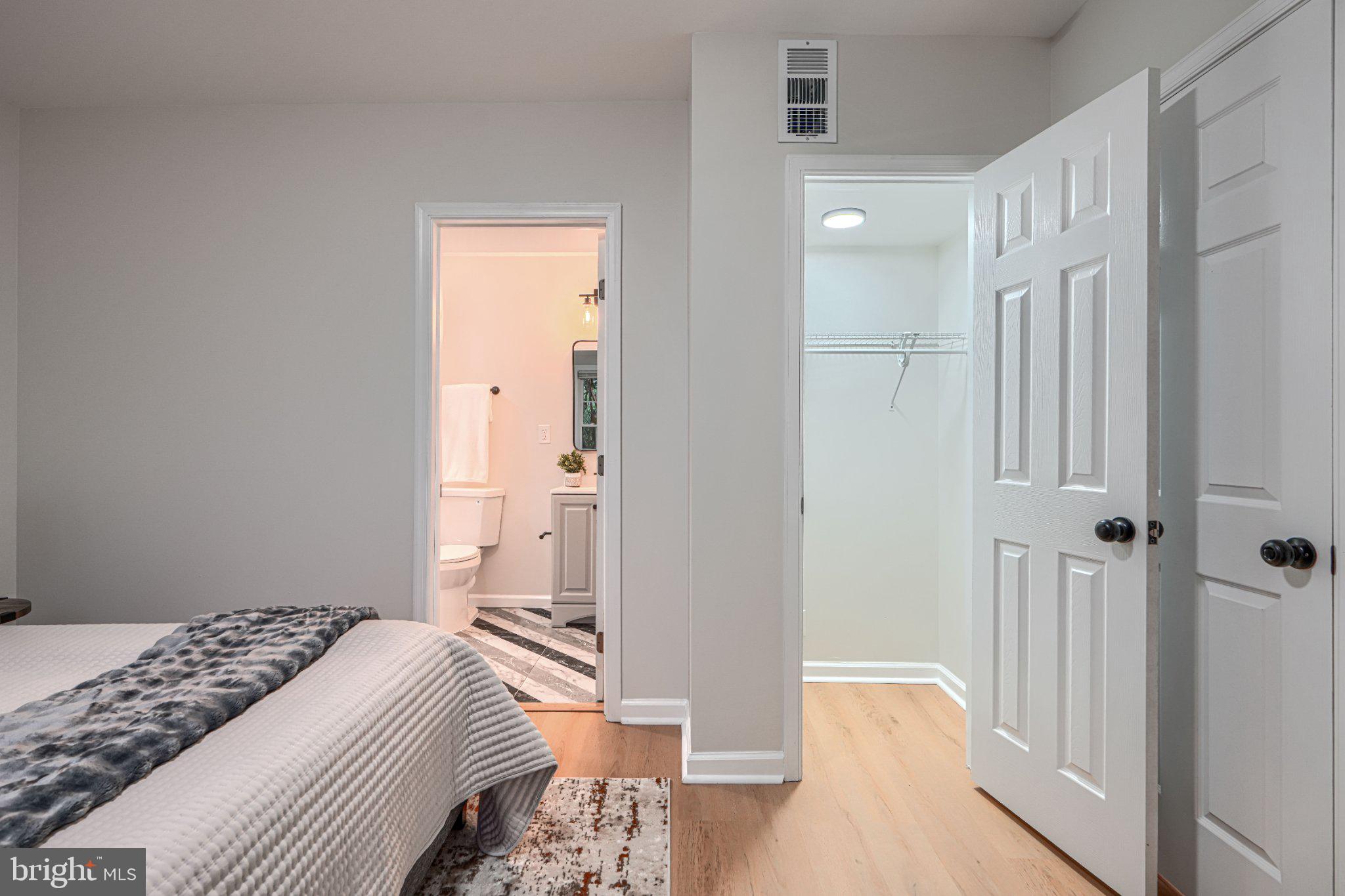 ABERDEEN HILLS - Residential