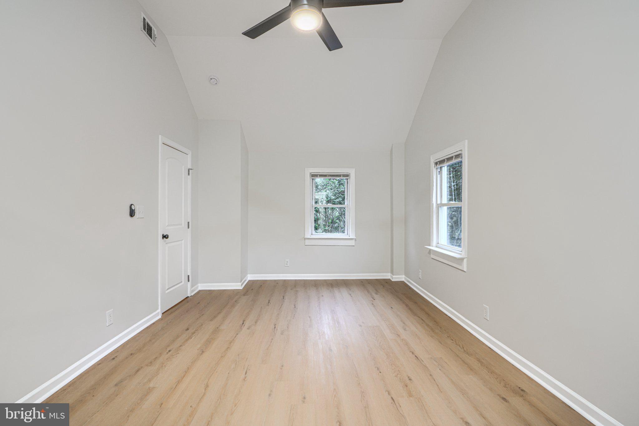 ABERDEEN HILLS - Residential