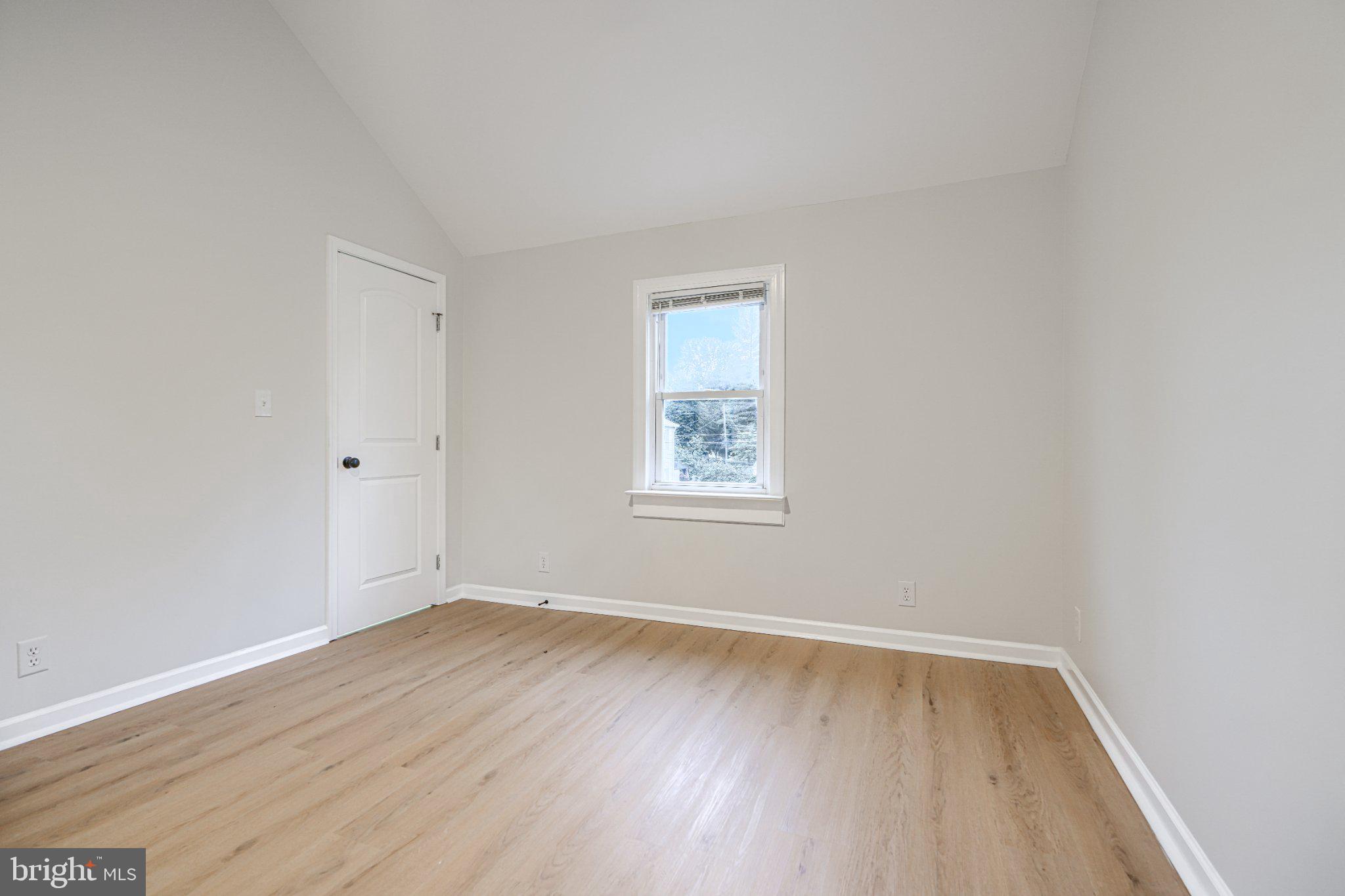 ABERDEEN HILLS - Residential