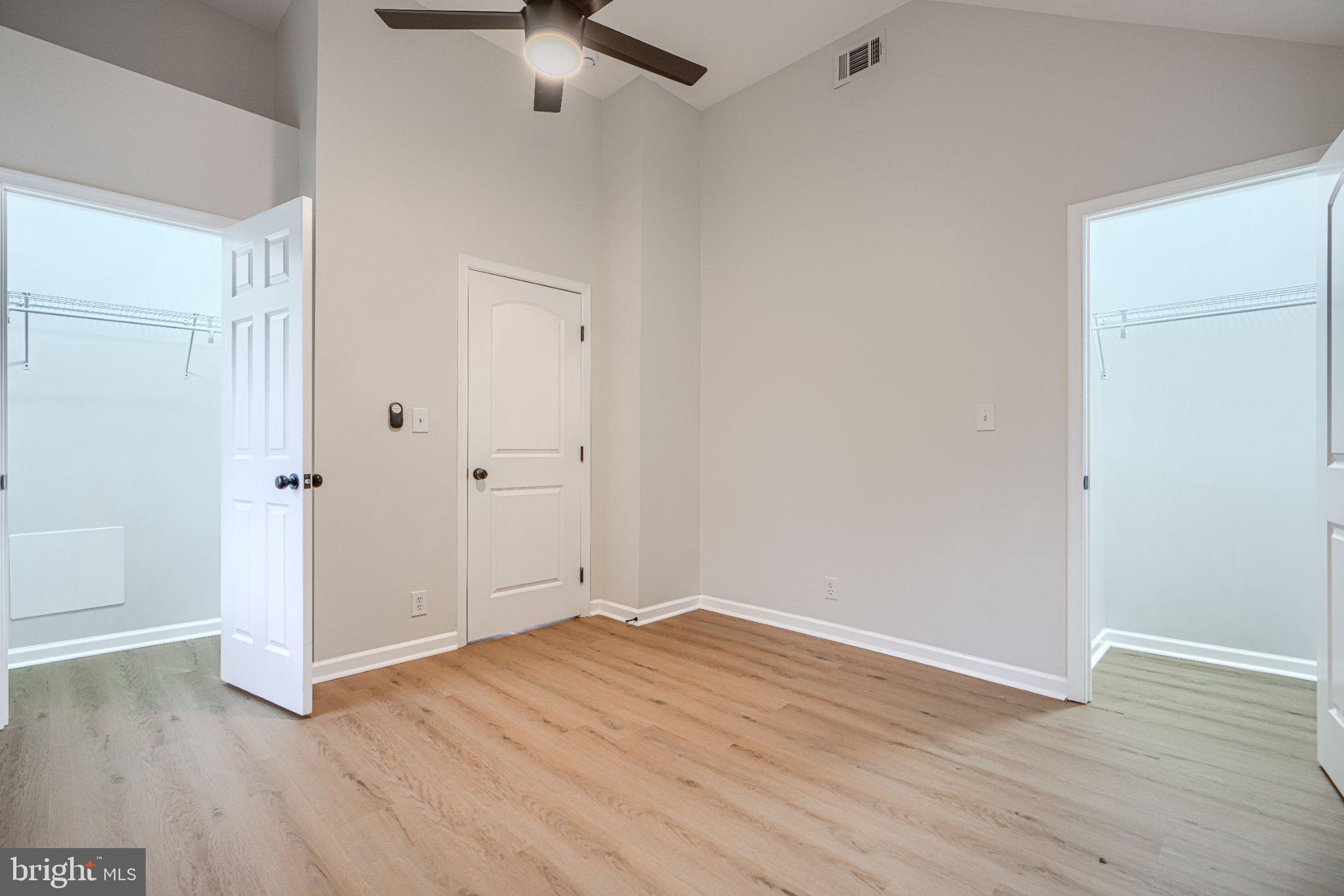 ABERDEEN HILLS - Residential