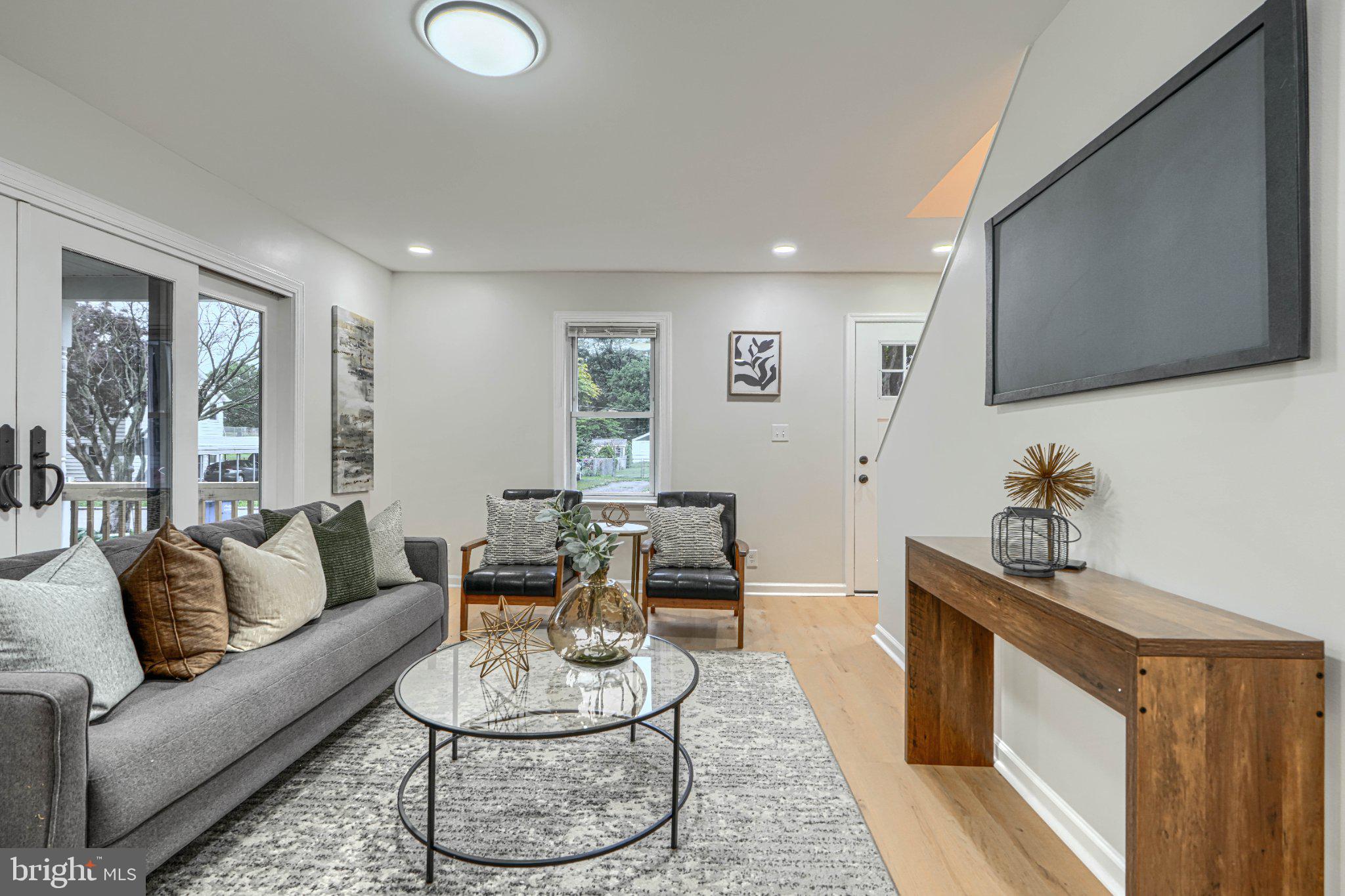 ABERDEEN HILLS - Residential