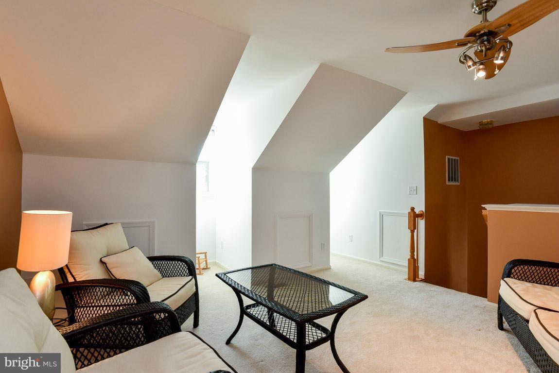 RIDGELEIGH - Residential