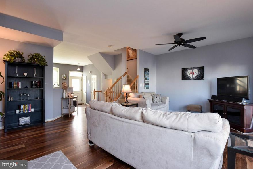 This is what a home should be. Gorgeous 3 BR 2.5 BA townhome on a quiet street in Lakeridge w/ water views. Main level eat-in kitchen includes granite & SS appliances, a family area with brand new hardwood floors, leads to a large deck for entertaining. The master suite includes skylights and a 4th level master retreat. The new windows and doors = energy efficiency and lower utility bills.