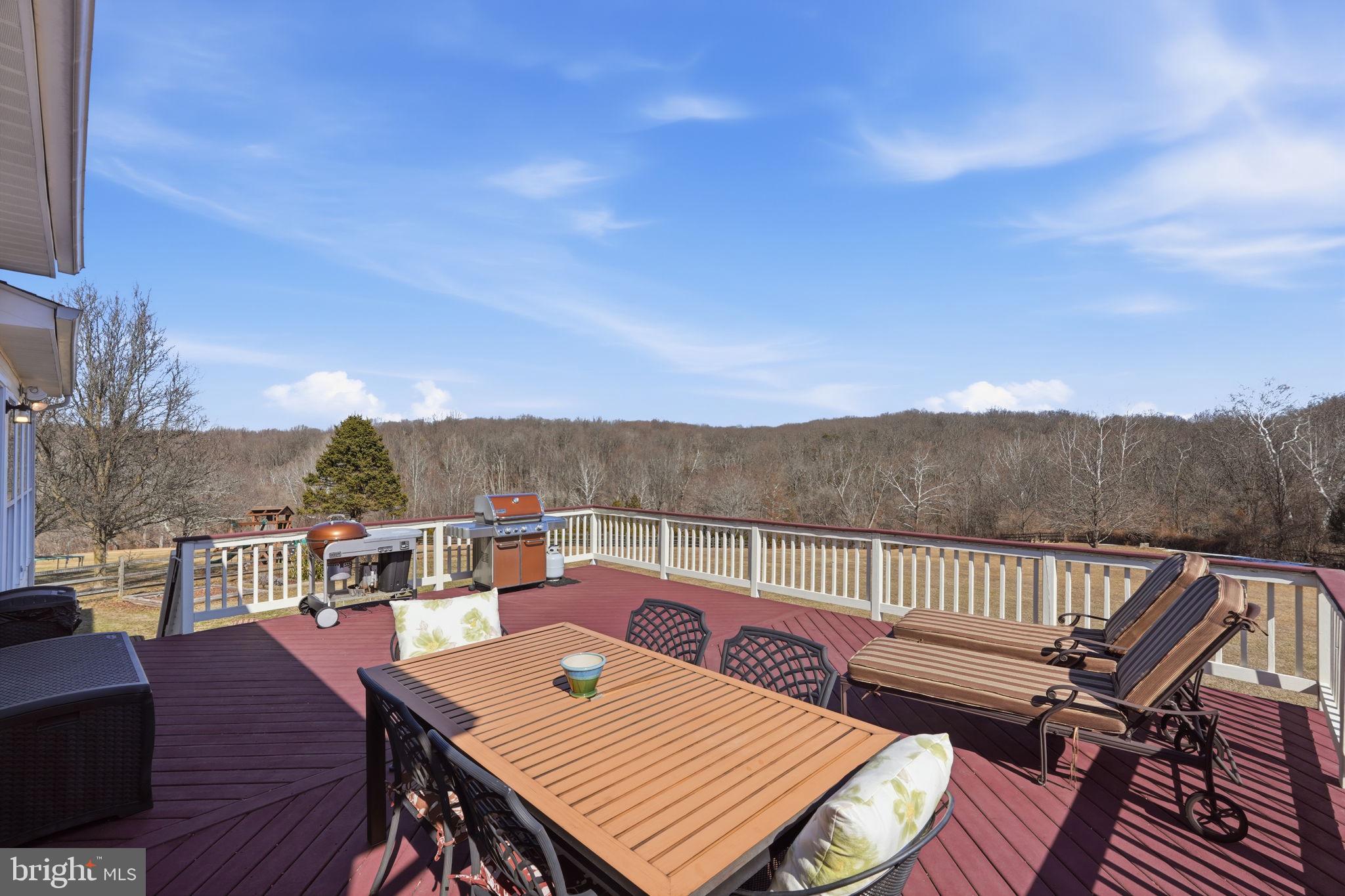 WOODFIELD ESTATES - Residential