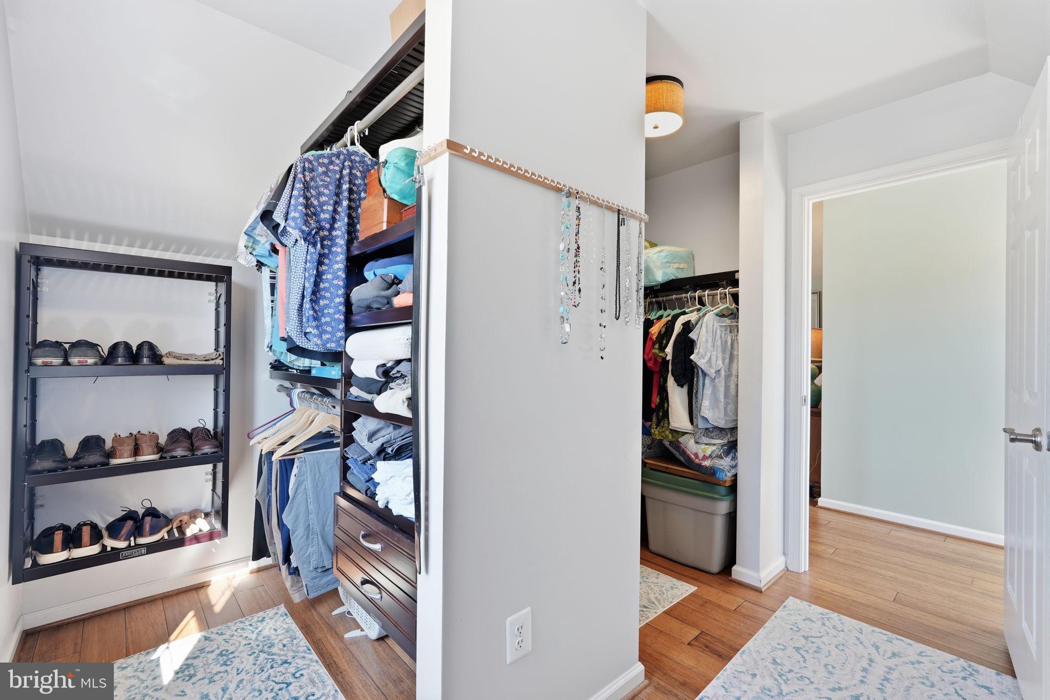 WOODFIELD ESTATES - Residential