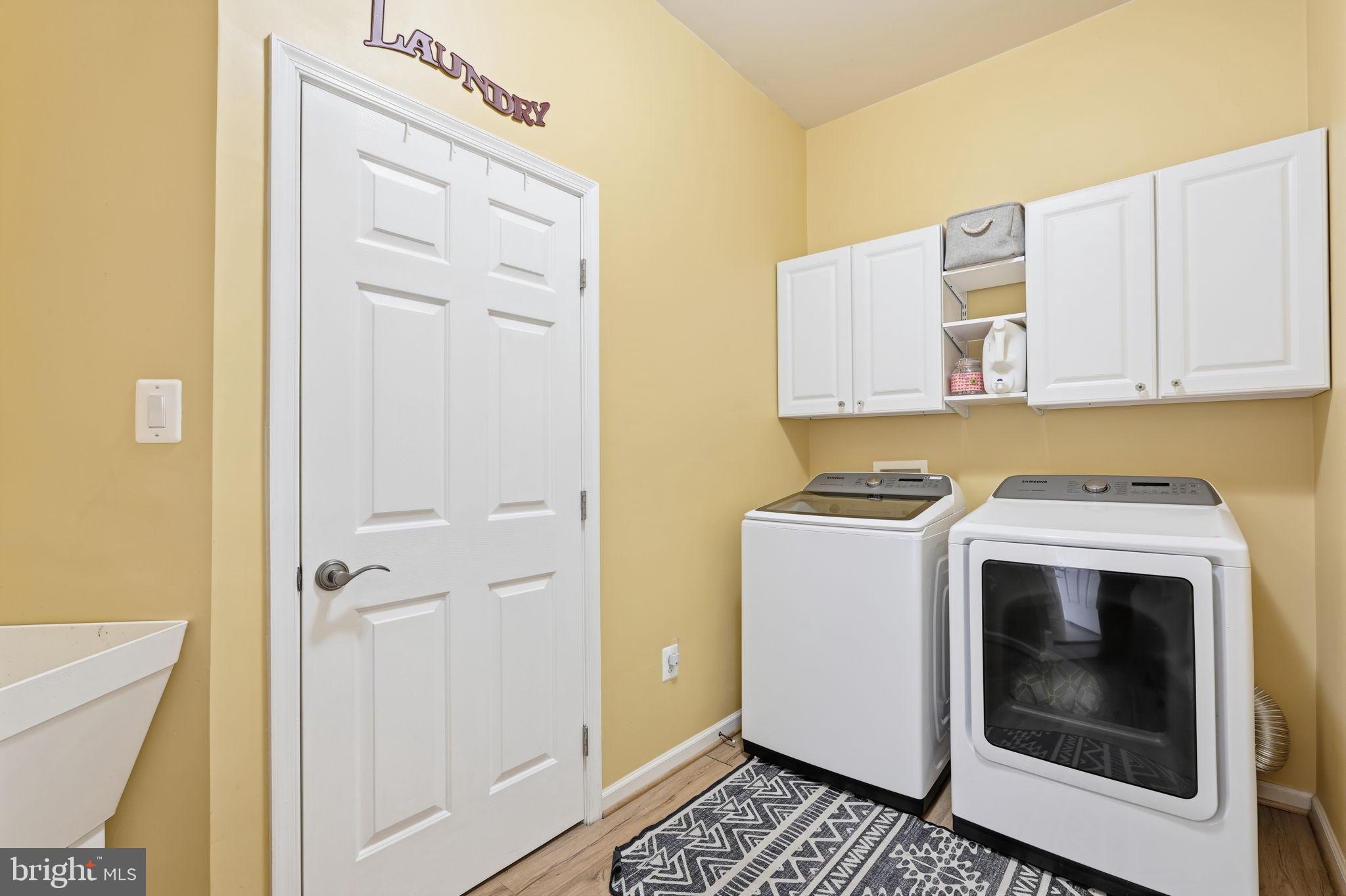 WOODFIELD ESTATES - Residential