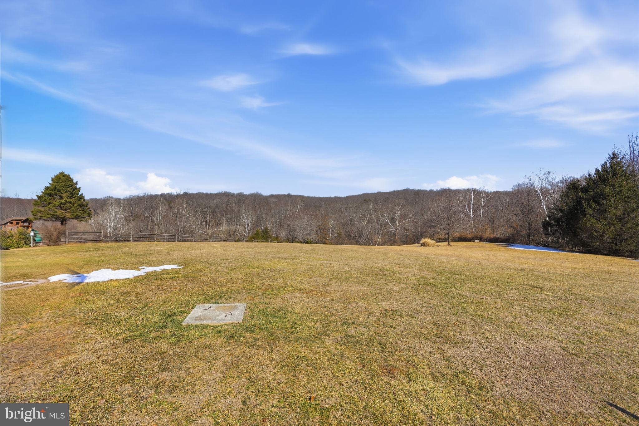 WOODFIELD ESTATES - Residential