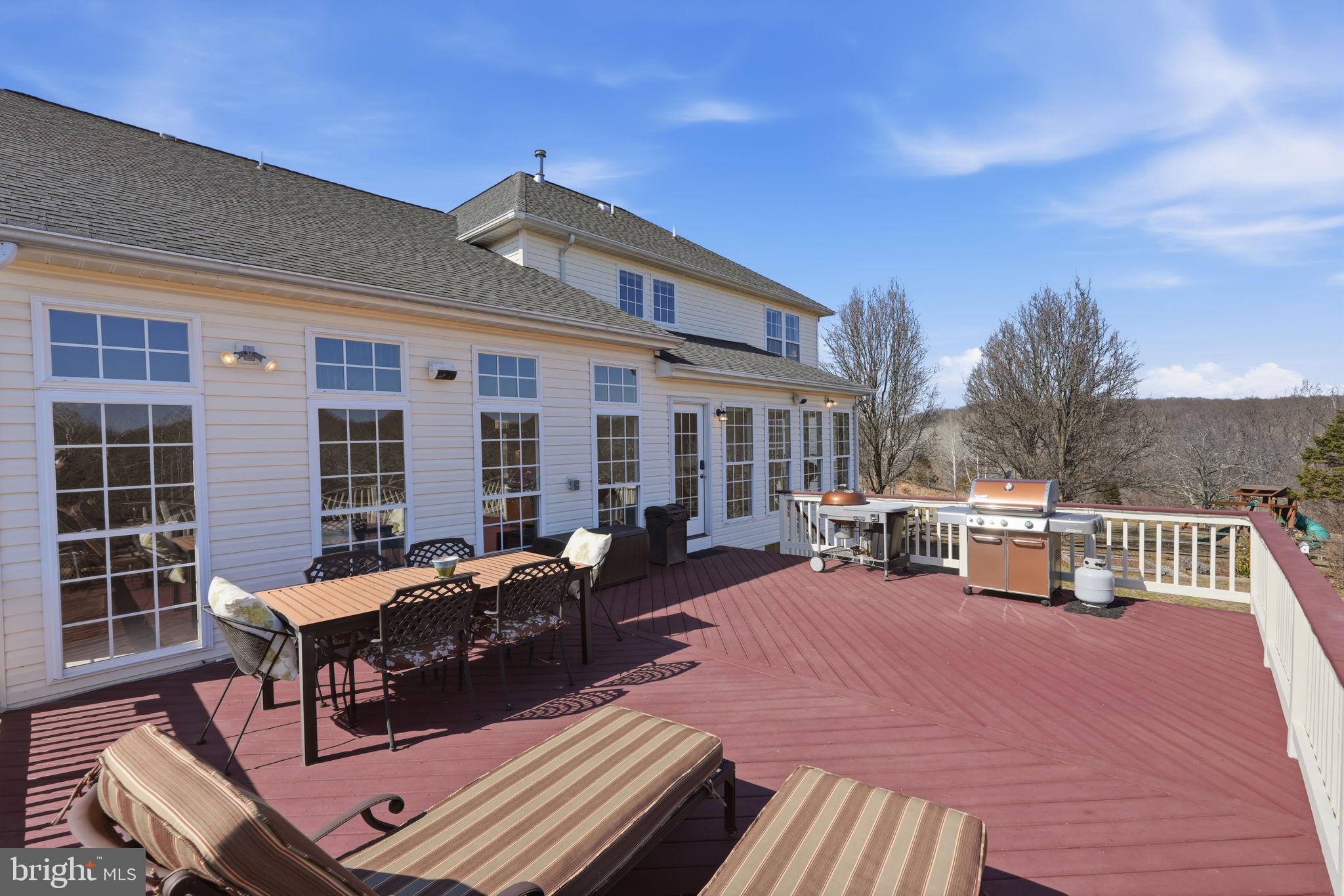 WOODFIELD ESTATES - Residential