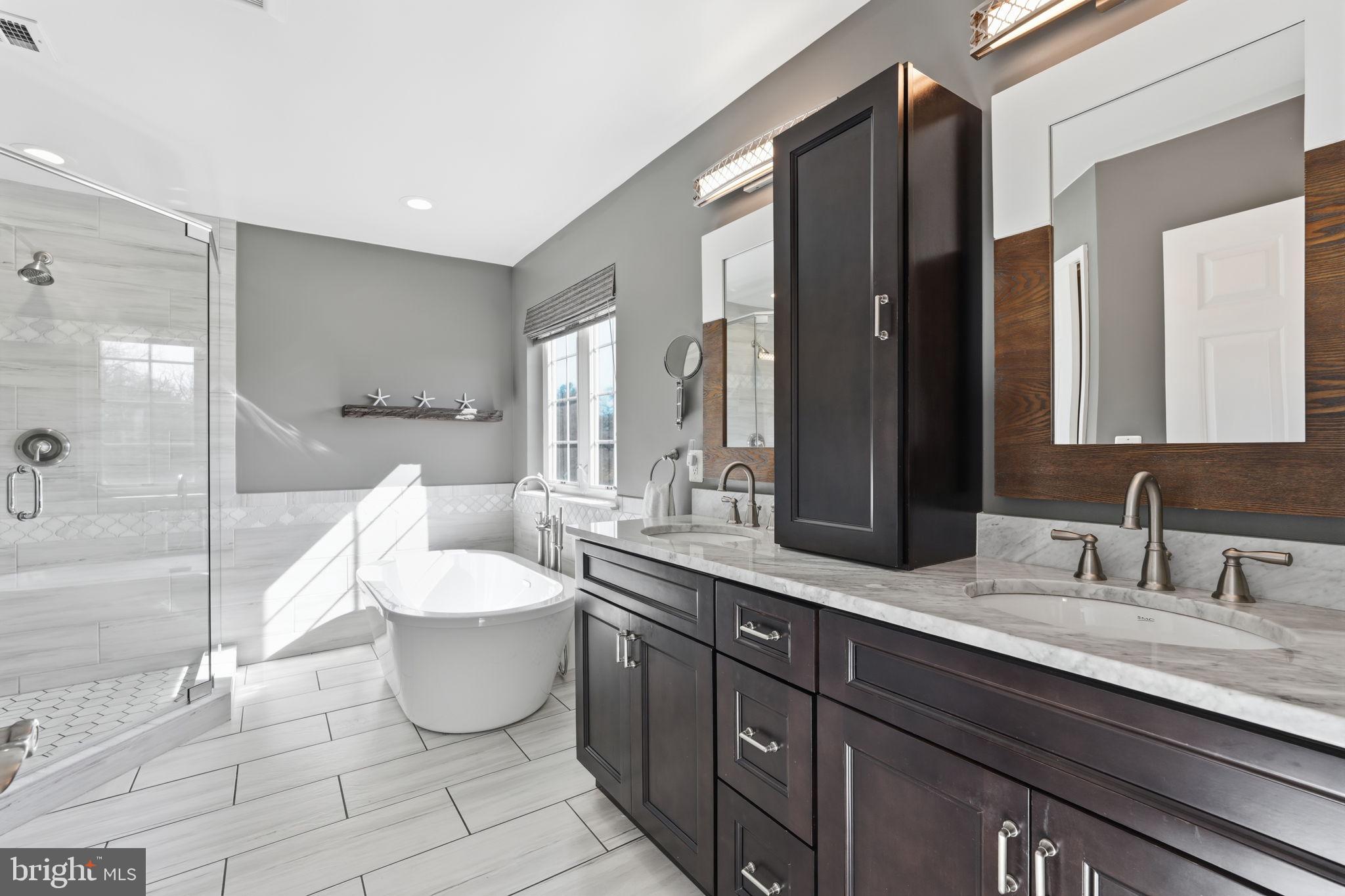 WOODFIELD ESTATES - Residential