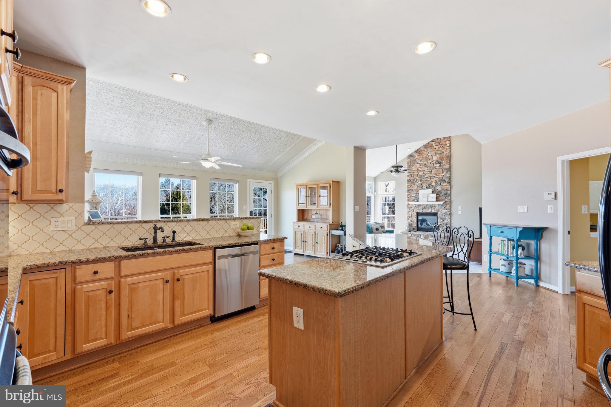 WOODFIELD ESTATES - Residential