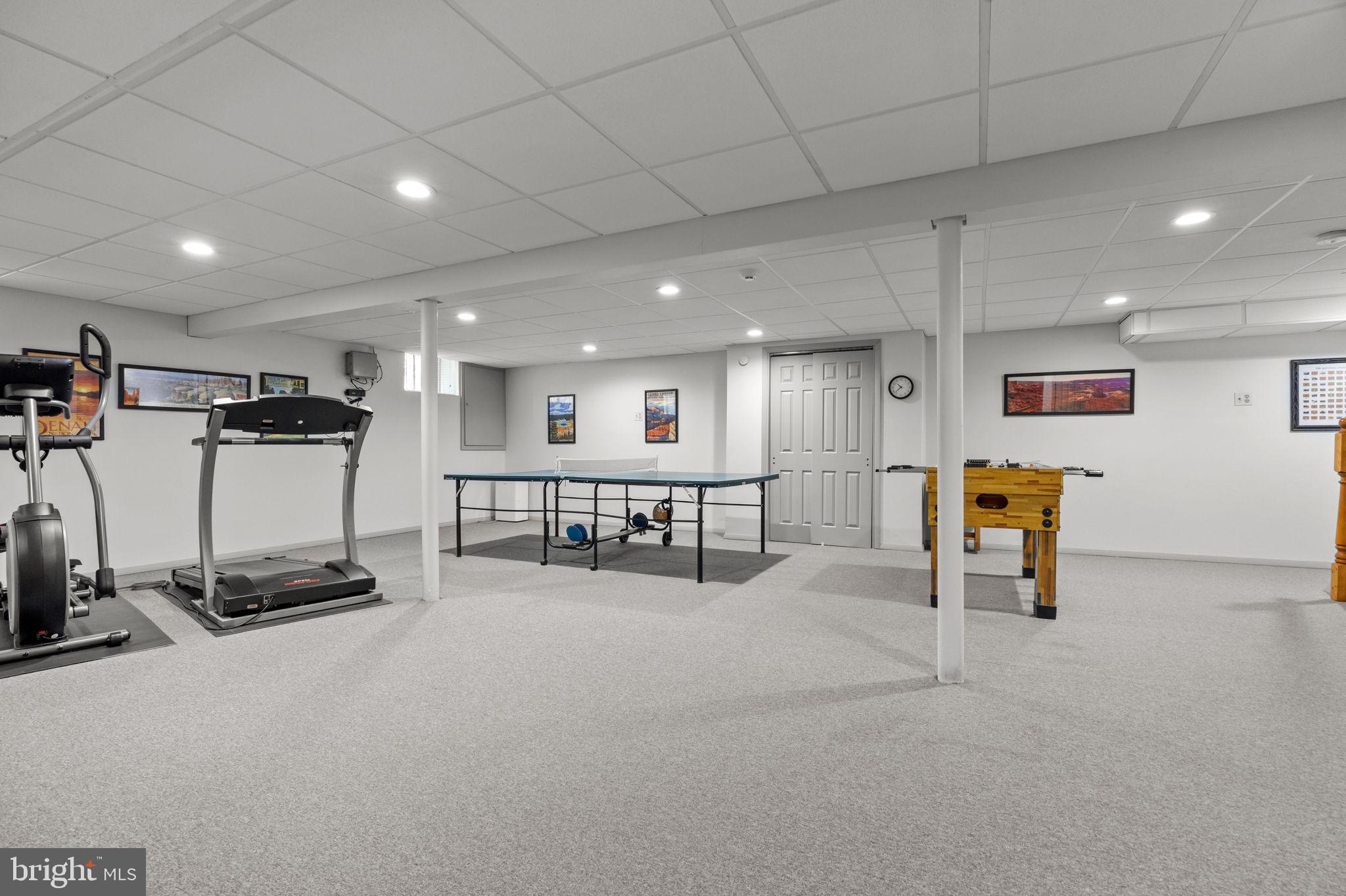 WOODS OF SAXONY - Residential