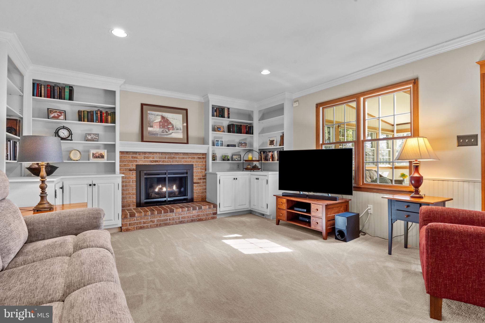 WOODS OF SAXONY - Residential