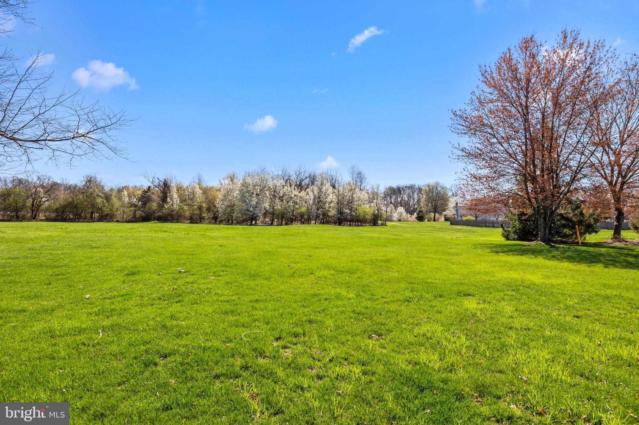 WOODS OF SAXONY - Residential