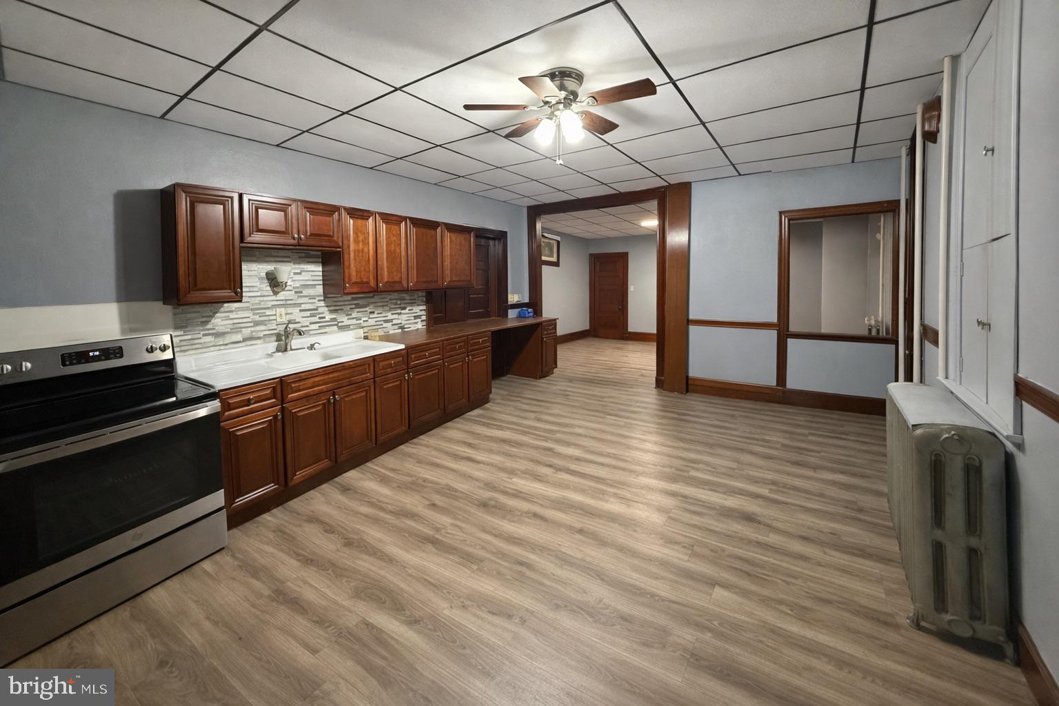 10 E MAIN STREET REAR