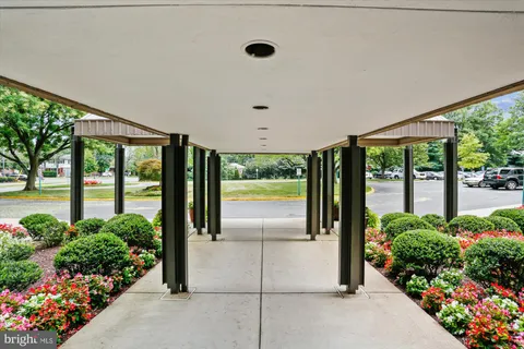 MLS: MDMC2170092