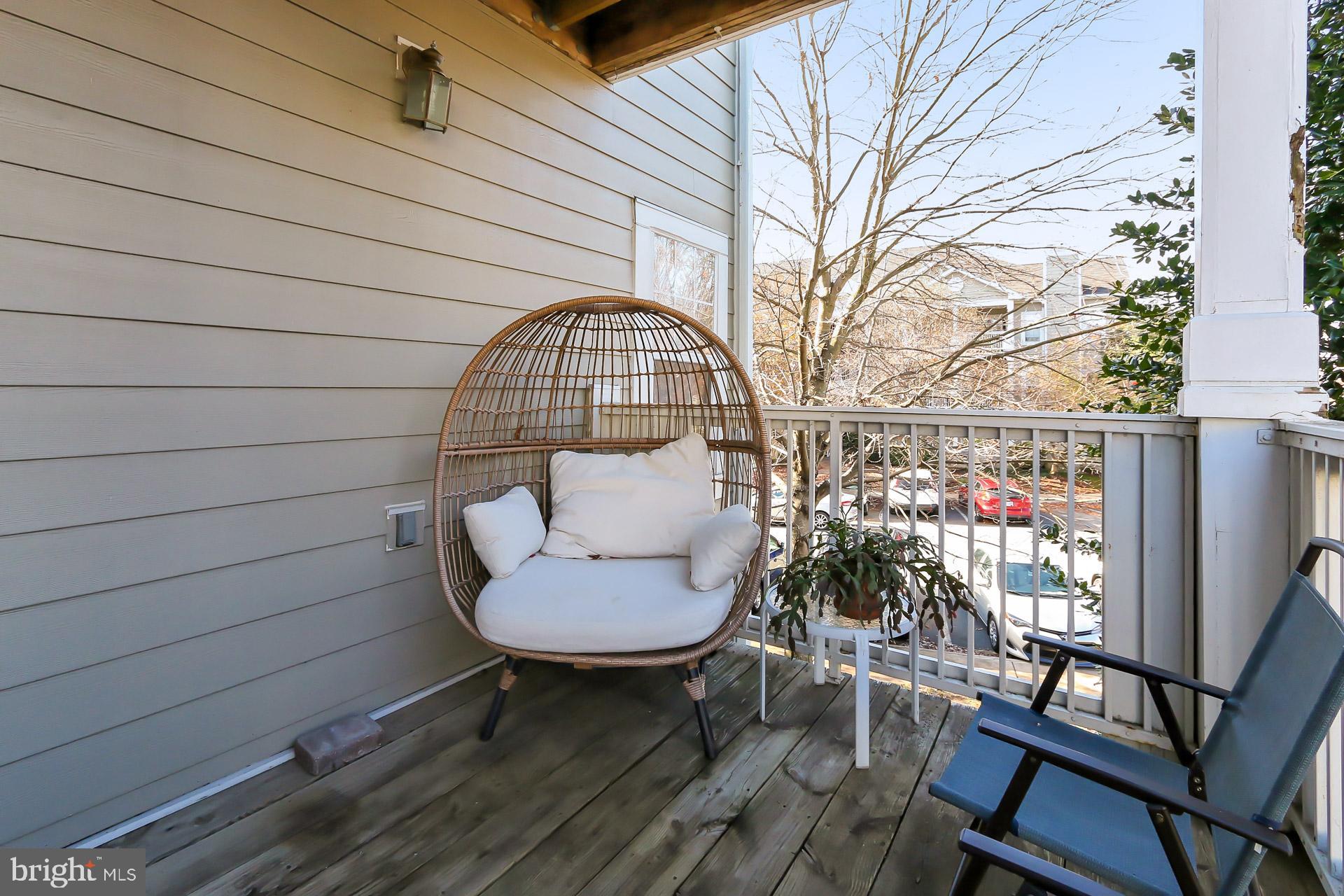 EDGEWATER AT TOWN CENTER - Residential