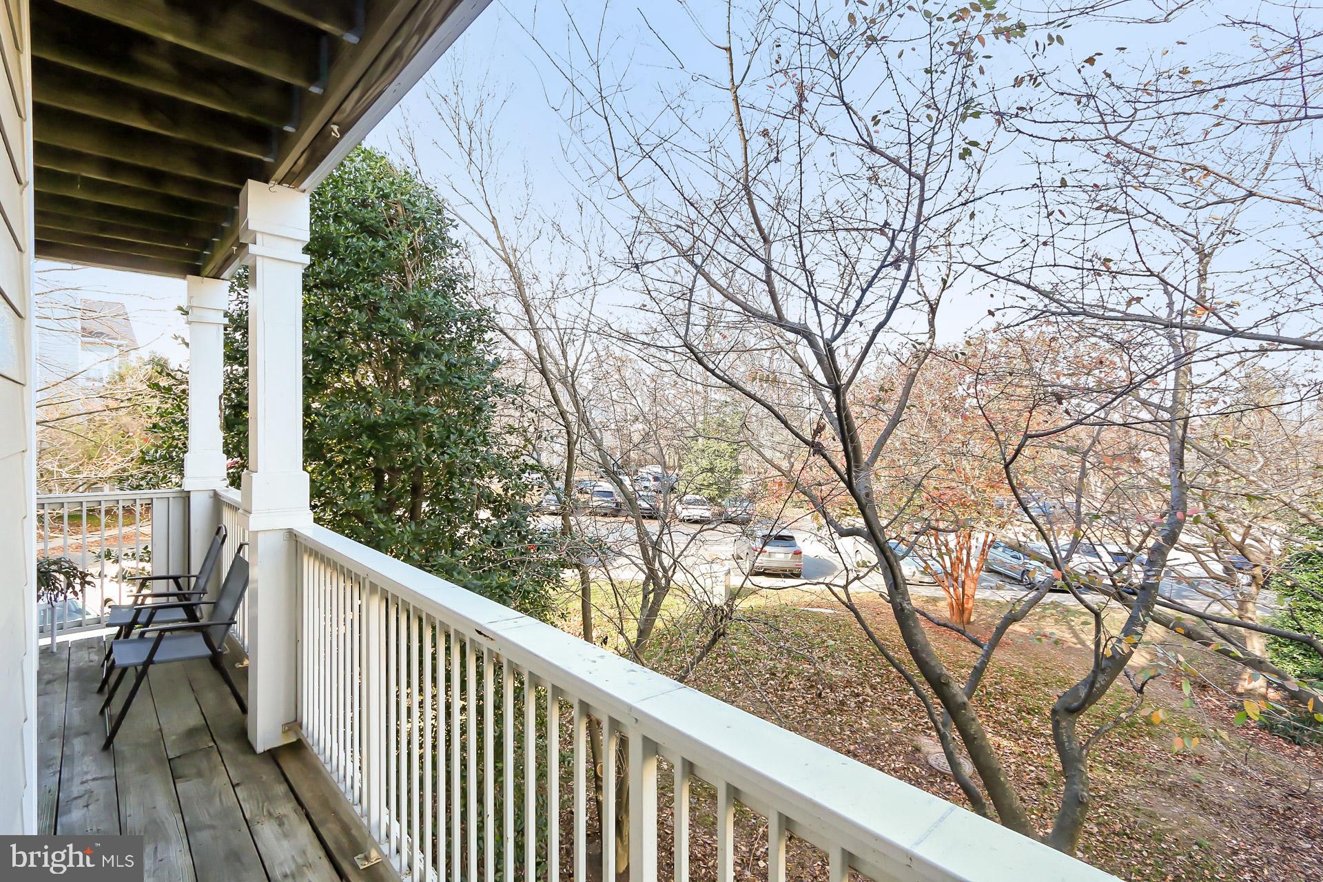 EDGEWATER AT TOWN CENTER - Residential