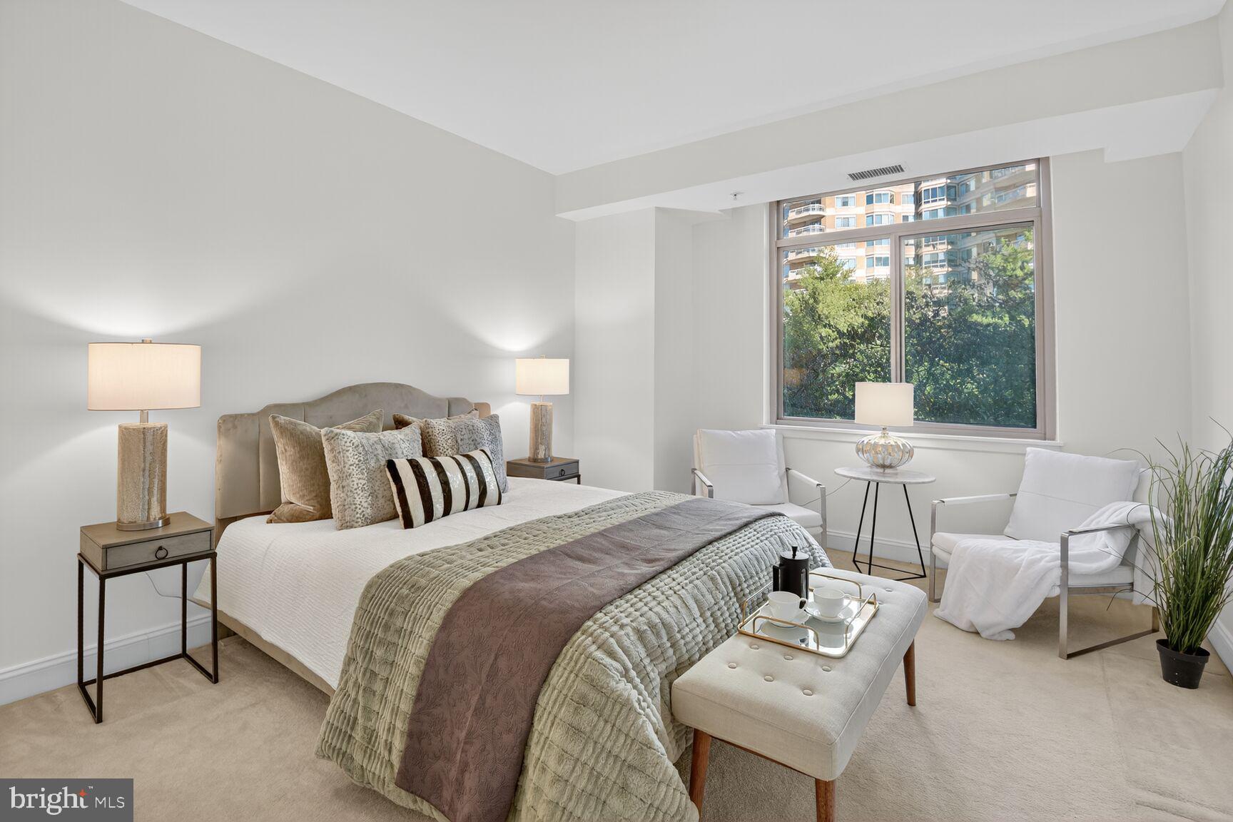 SOMERSET HOUSE CONDOS - Residential