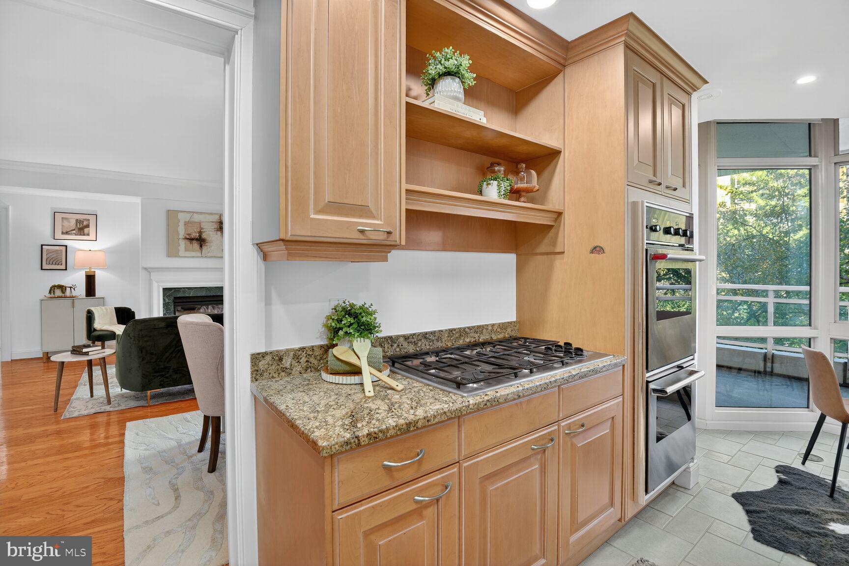 SOMERSET HOUSE CONDOS - Residential