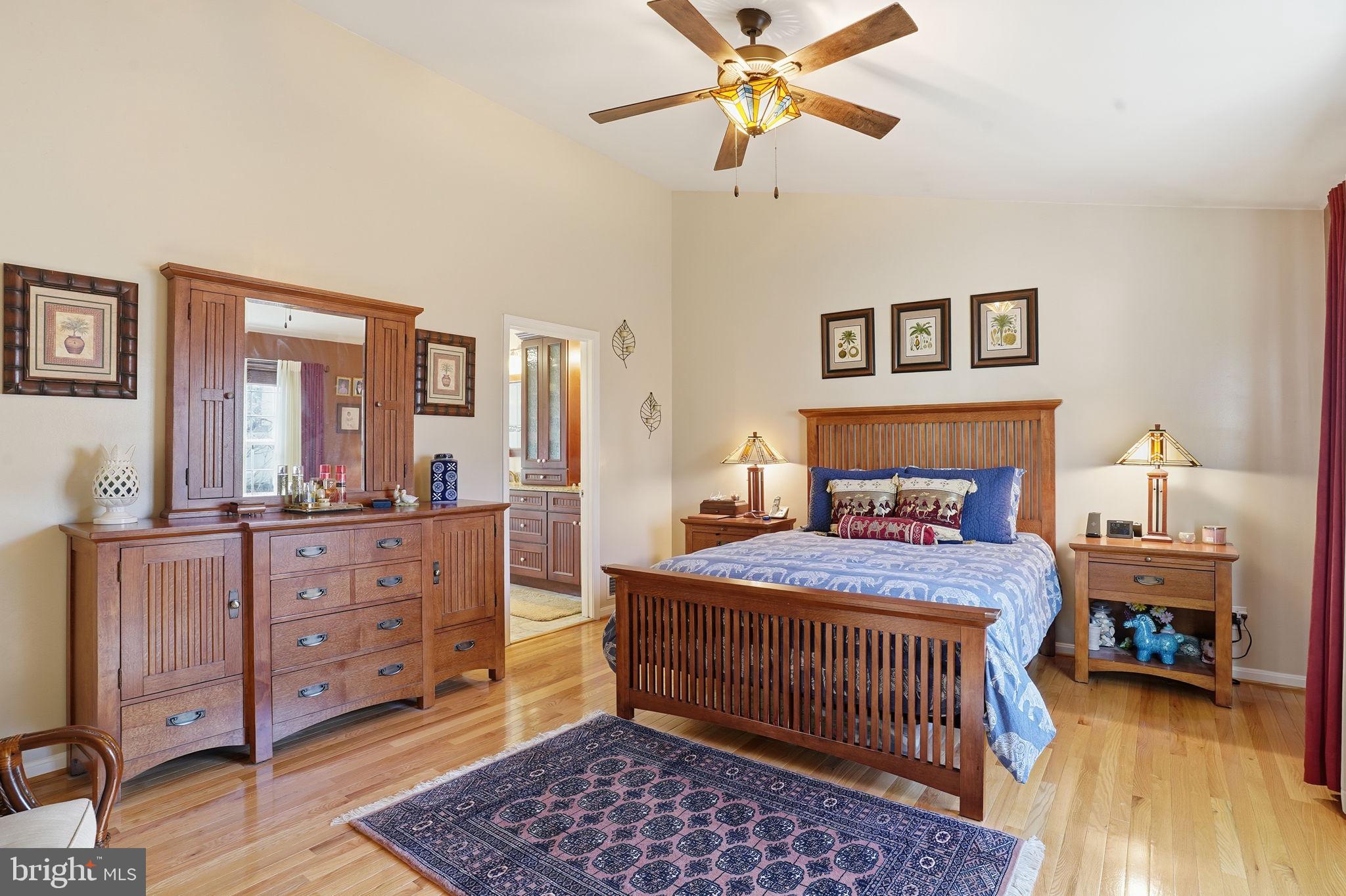 PEACHTREE EAST - Residential