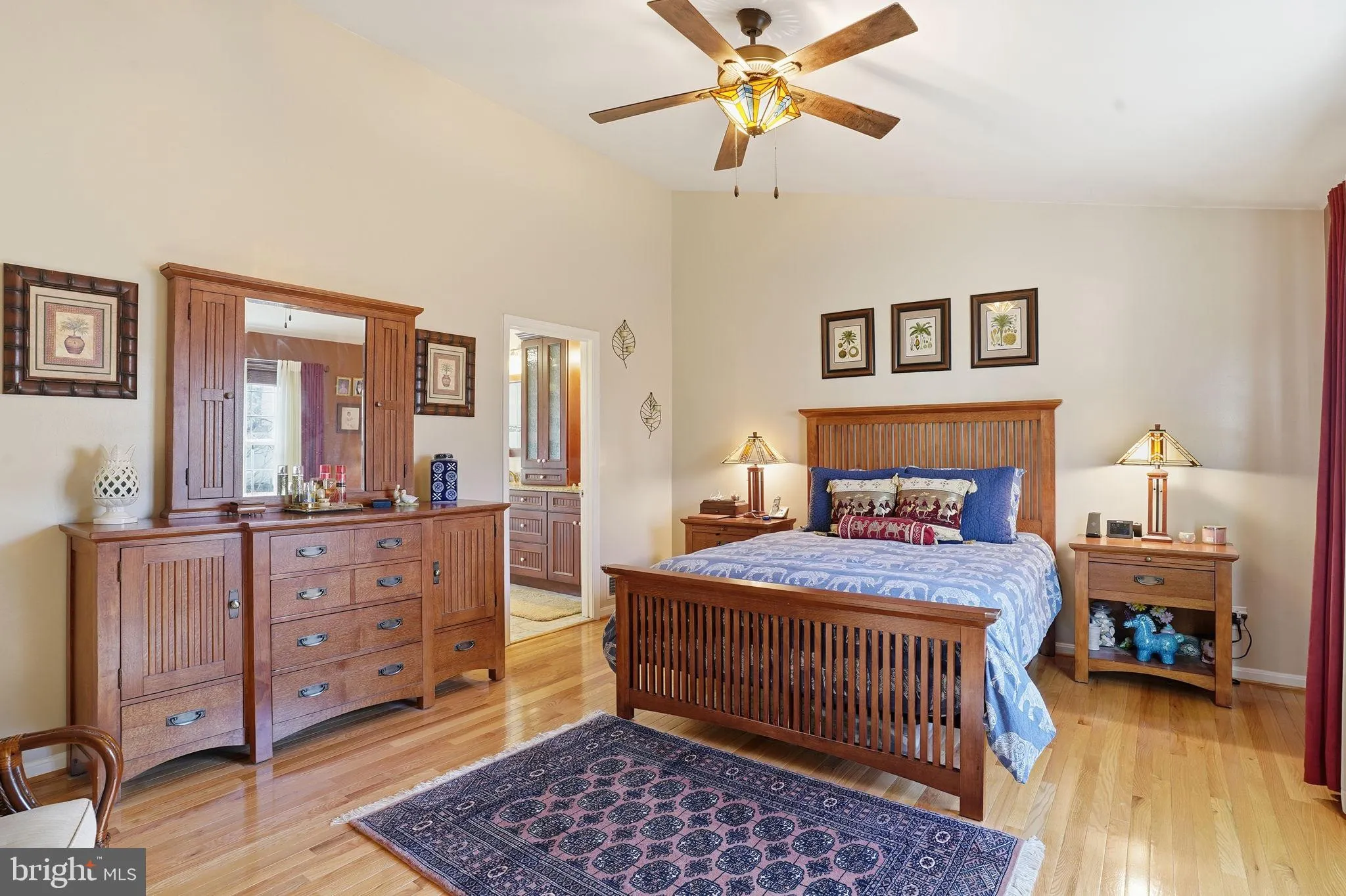 Odenton, Maryland 21113, United States, 5 Bedrooms Bedrooms, ,4 BathroomsBathrooms,Residential,Pending,250350