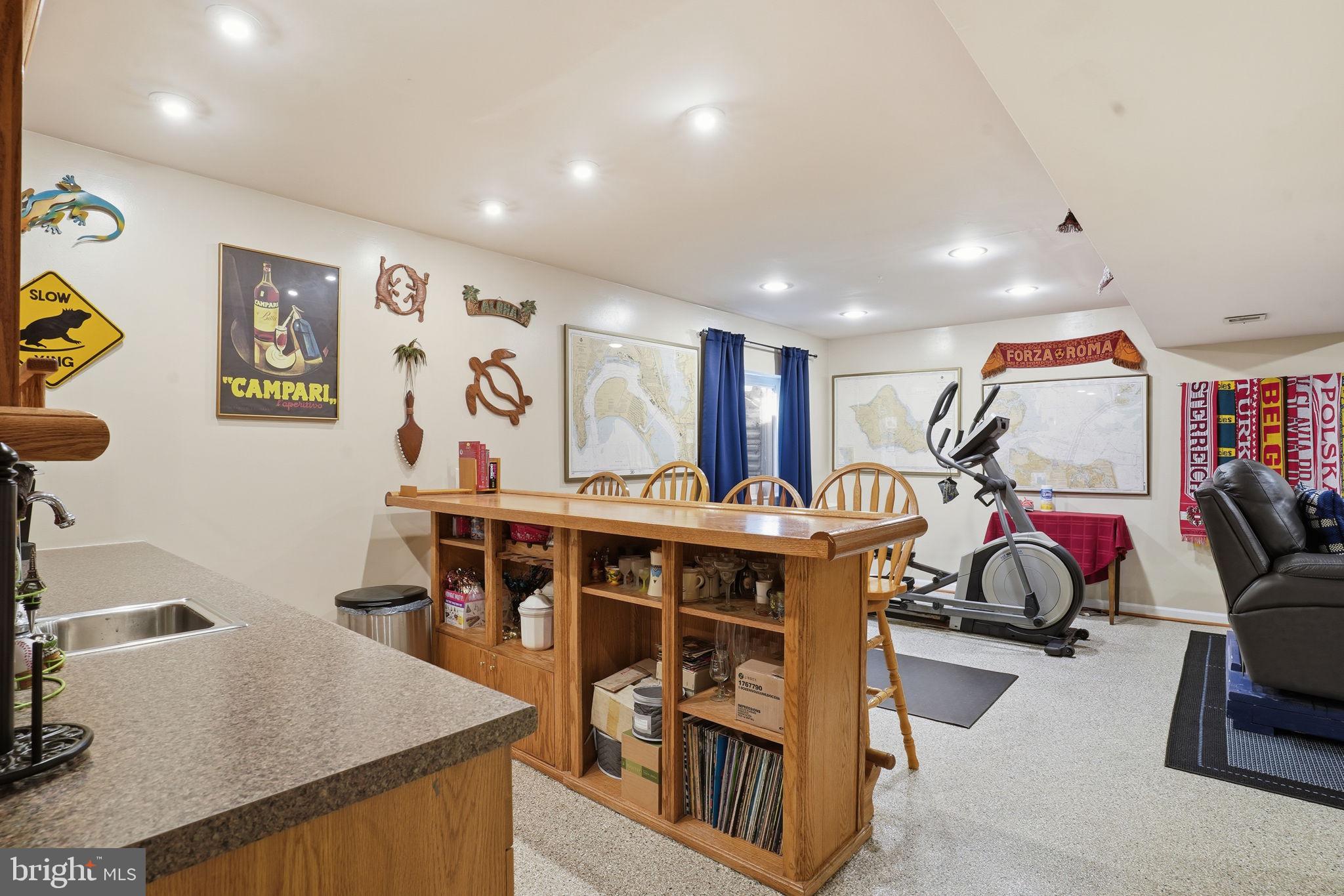 PEACHTREE EAST - Residential