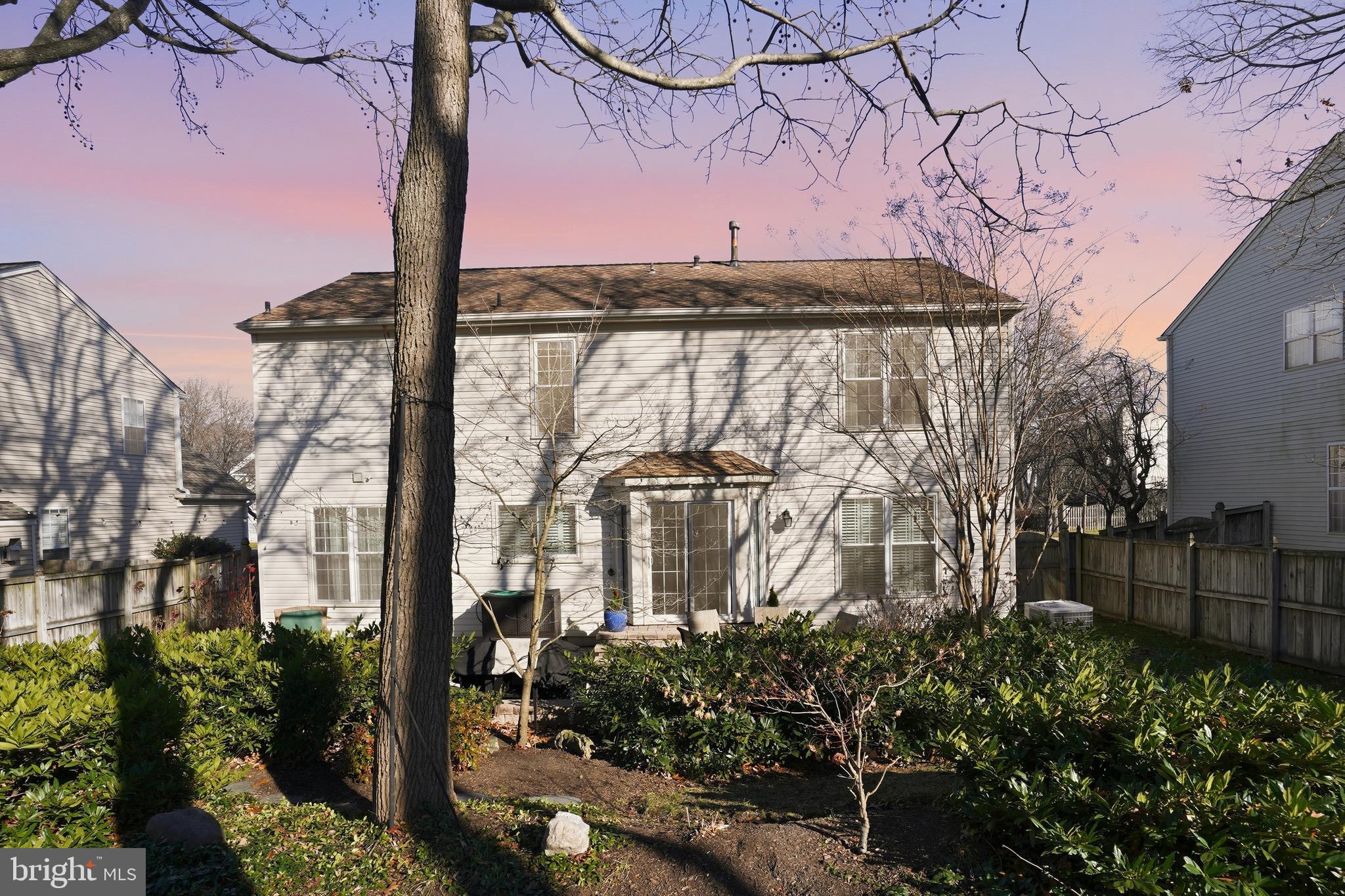 PEACHTREE EAST - Residential