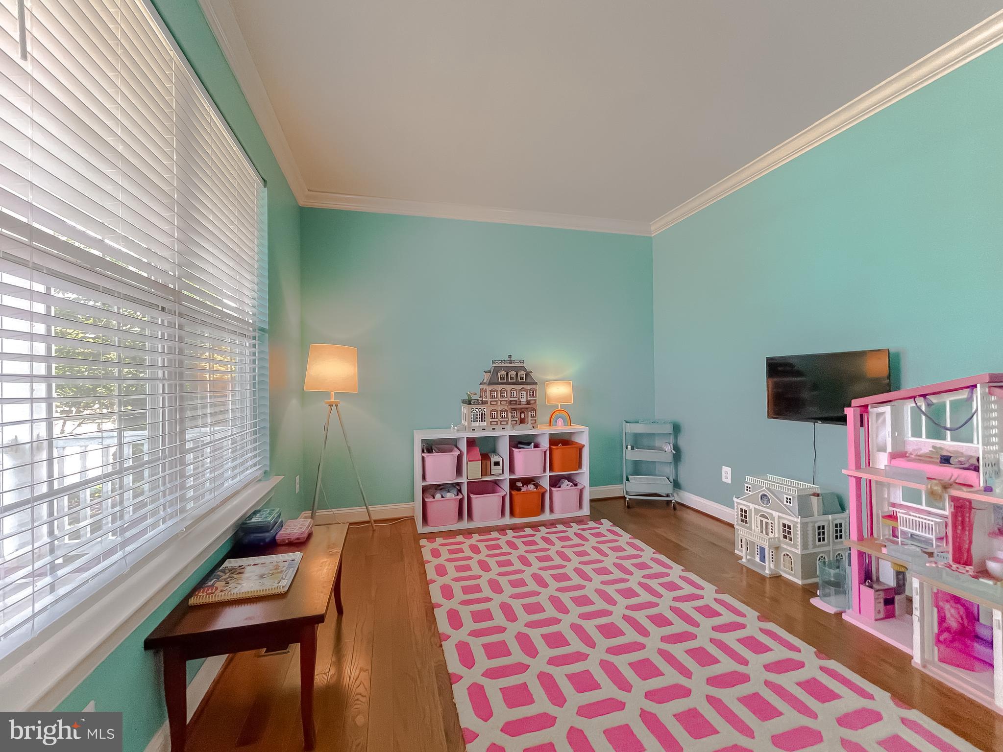 LEONARDS GRANT - Residential