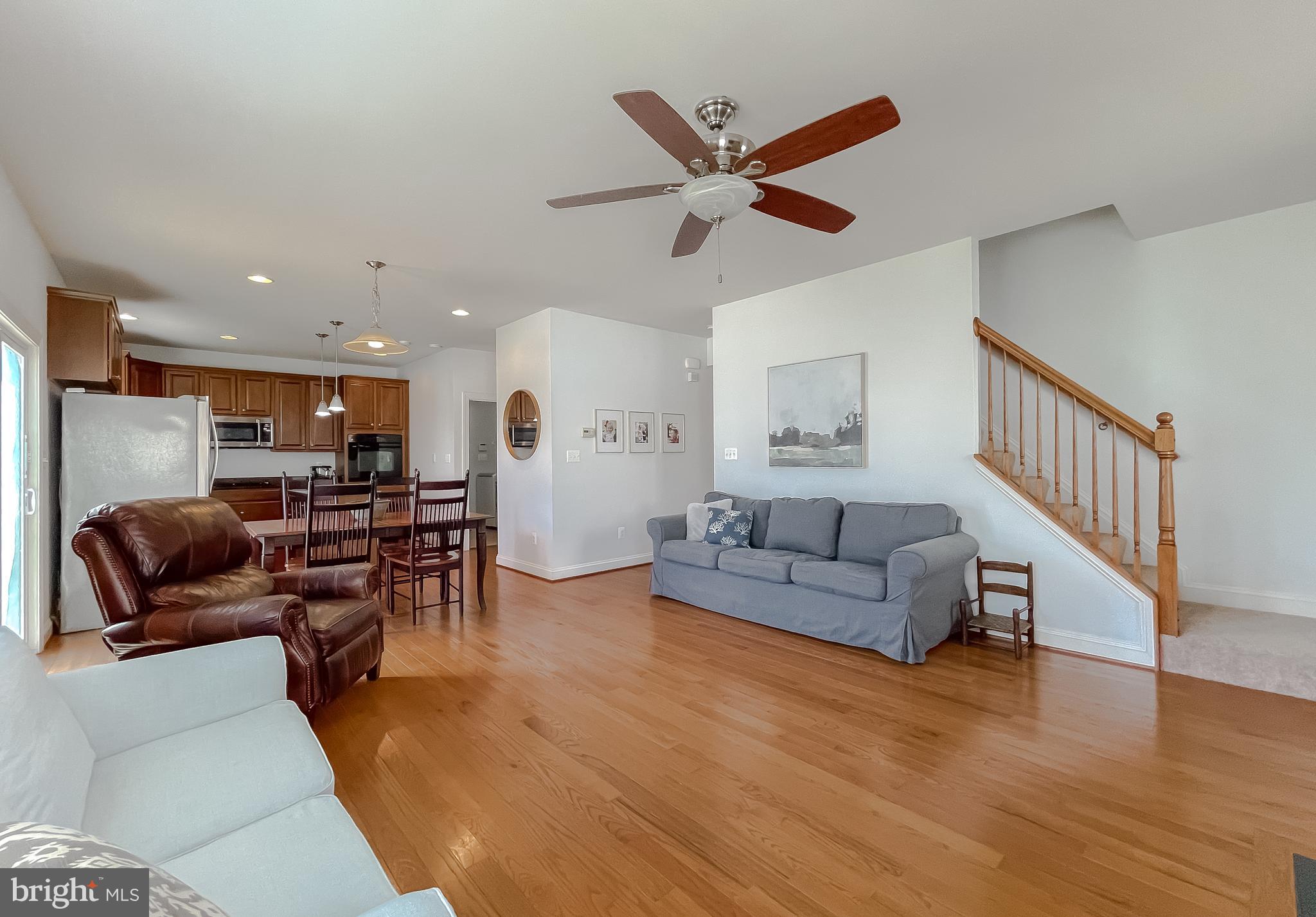 LEONARDS GRANT - Residential