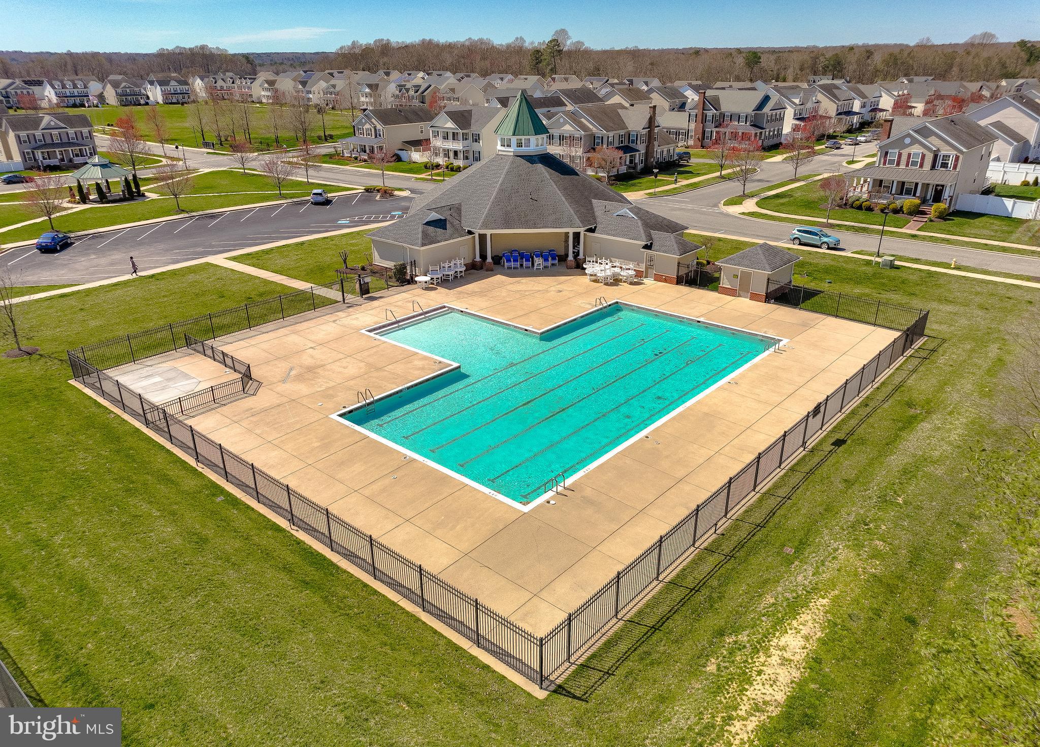 LEONARDS GRANT - Residential