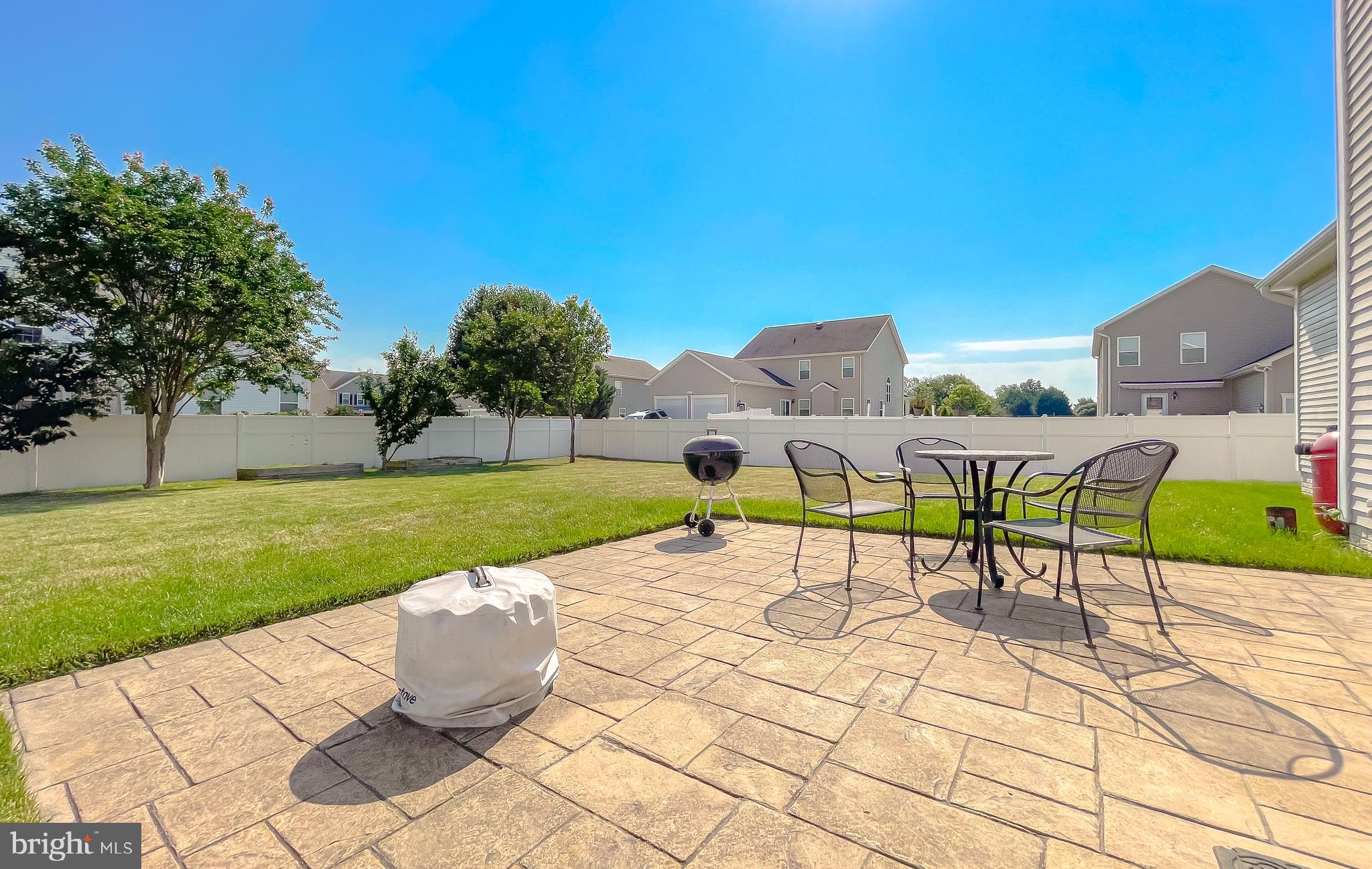 LEONARDS GRANT - Residential